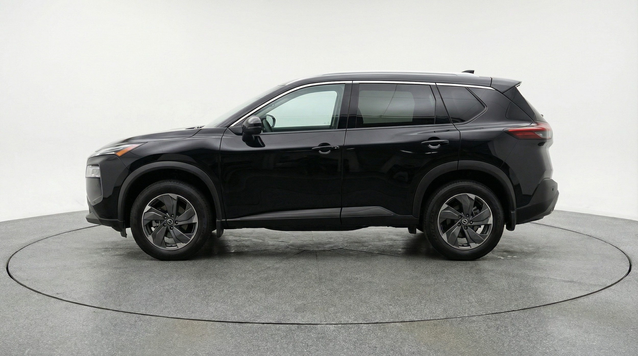 Thumbnail: 2025 Nissan Rogue - 4