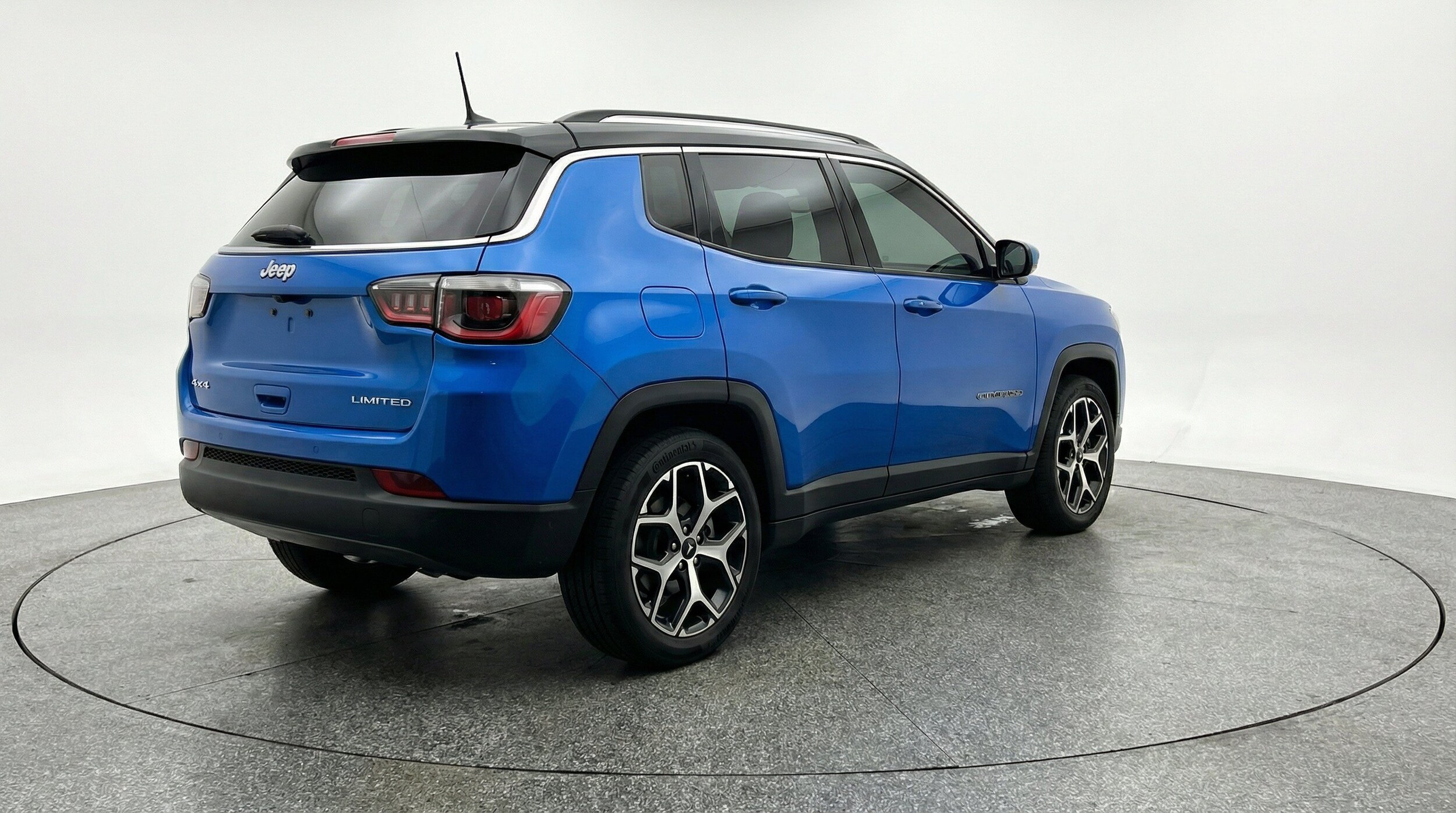 Thumbnail: 2025 Jeep Compass - 9