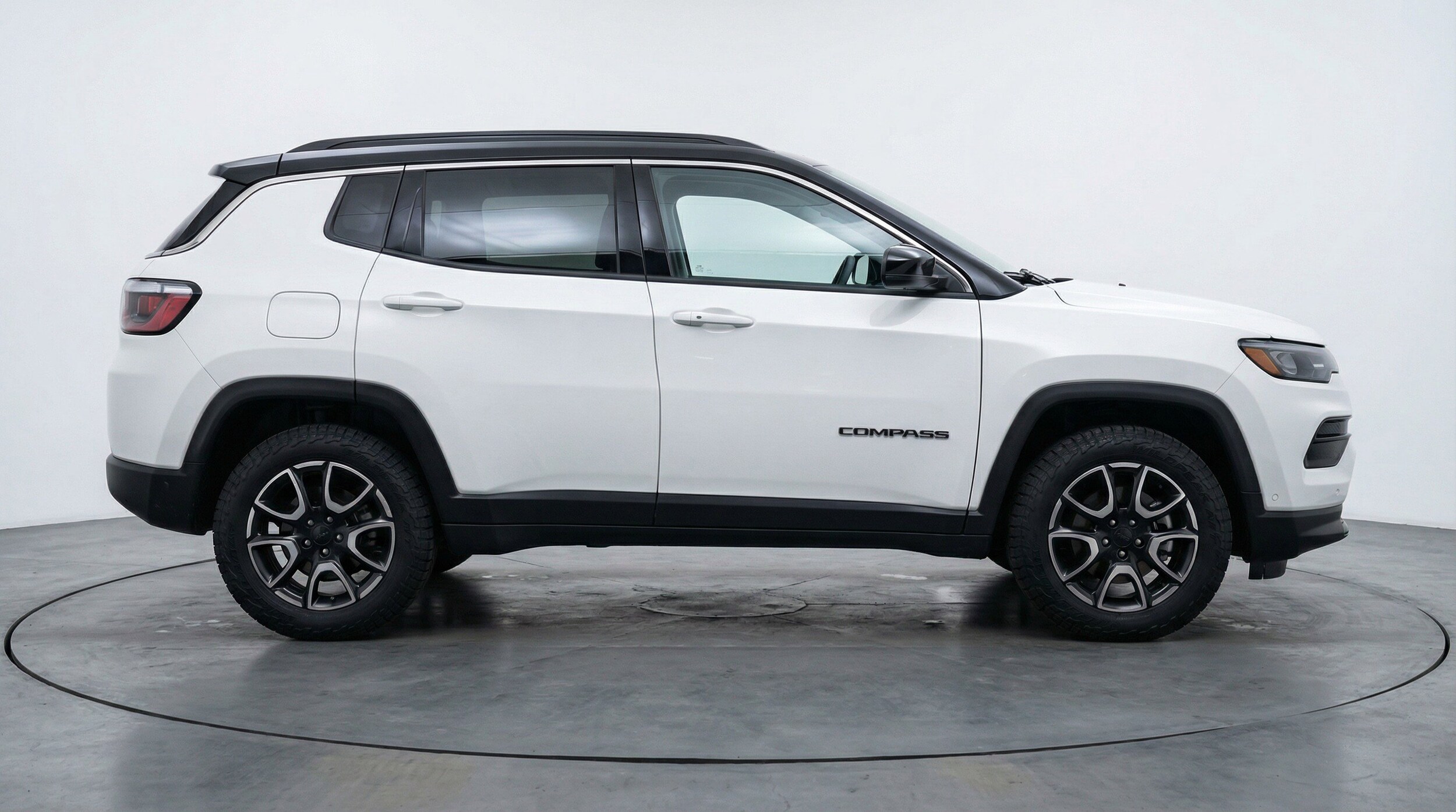Thumbnail: 2025 Jeep Compass - 11