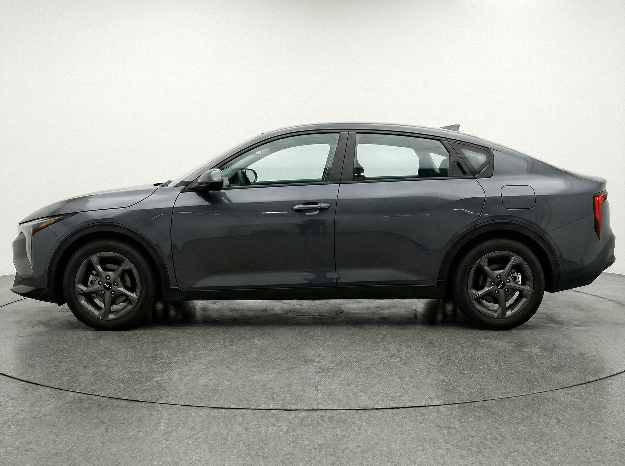 Thumbnail: 2025 Kia K4 - 5