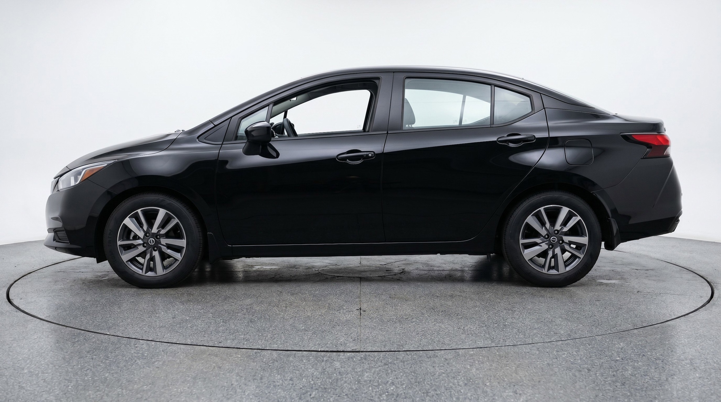 Thumbnail: 2025 Nissan Versa - 5
