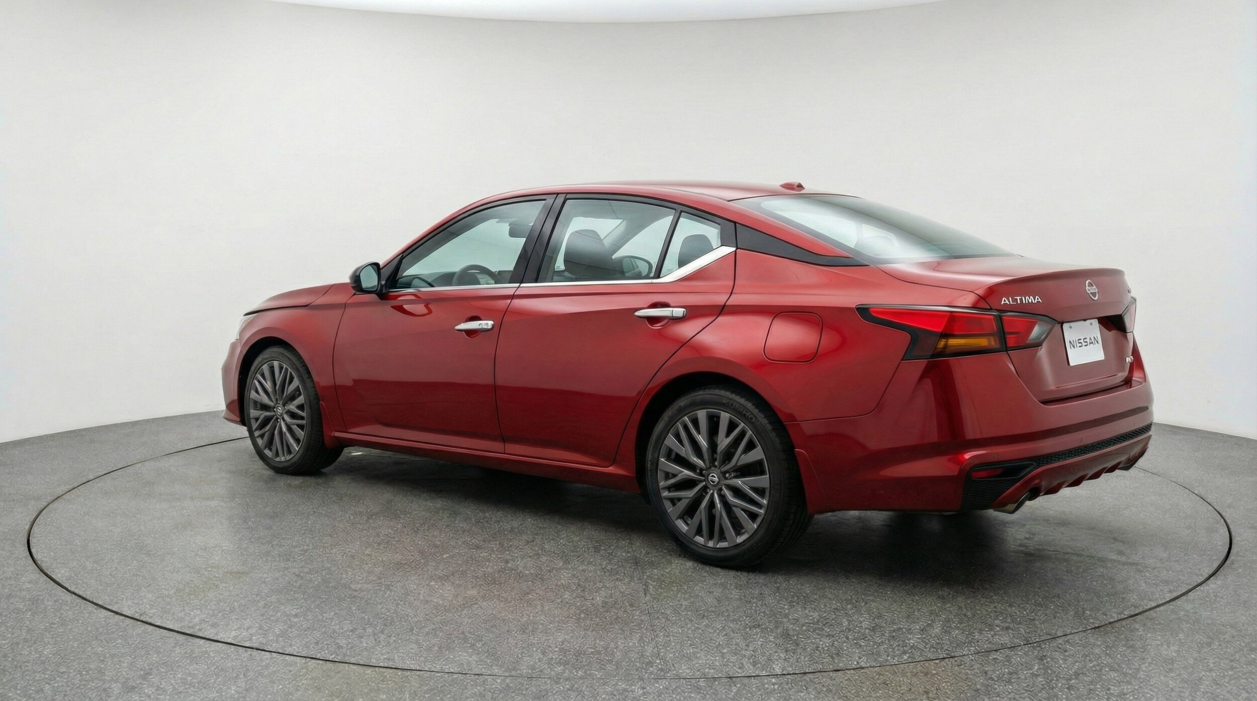 Thumbnail: 2025 Nissan Altima - 6