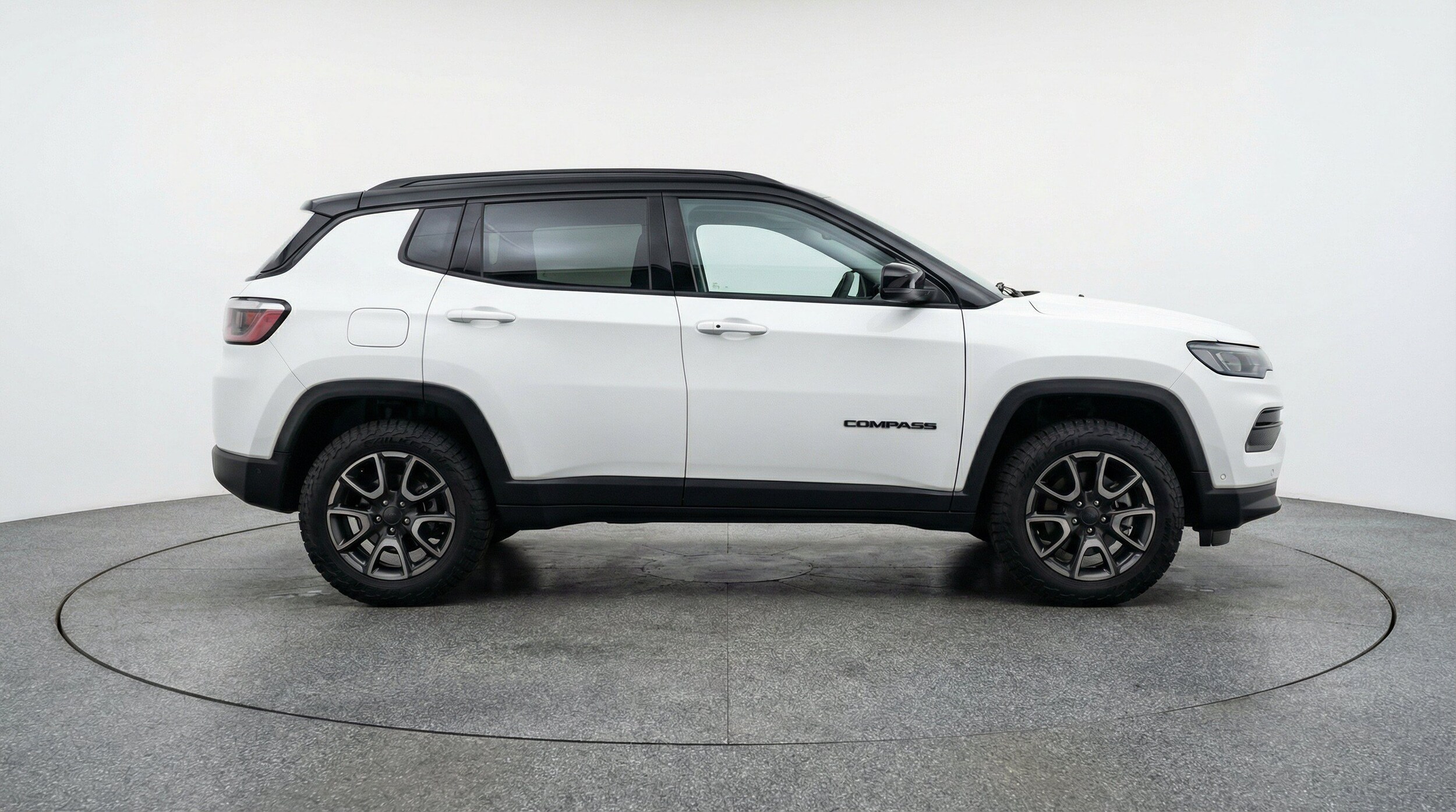 Thumbnail: 2025 Jeep Compass - 11