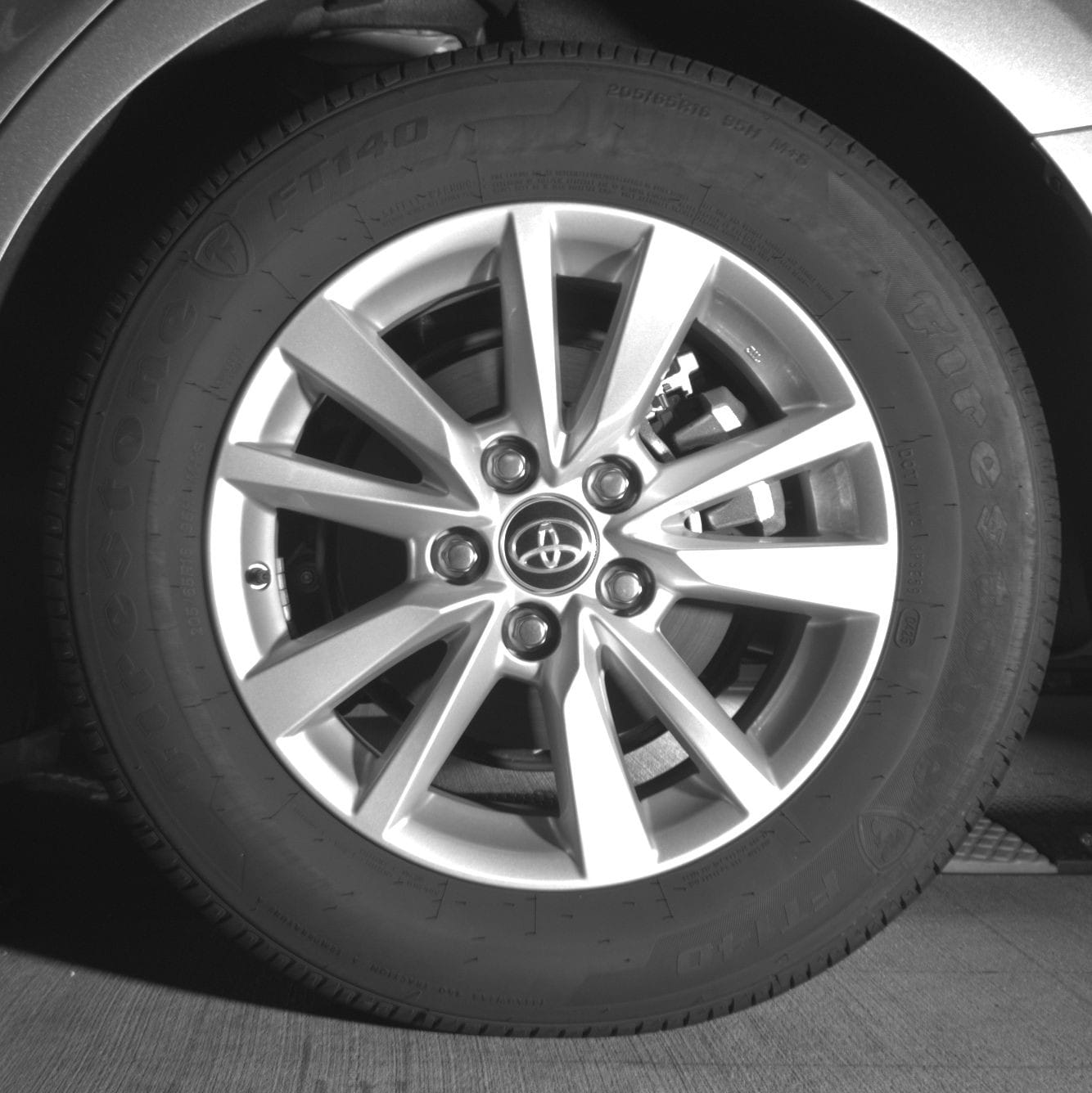 Thumbnail: 2025 Toyota Camry - 11