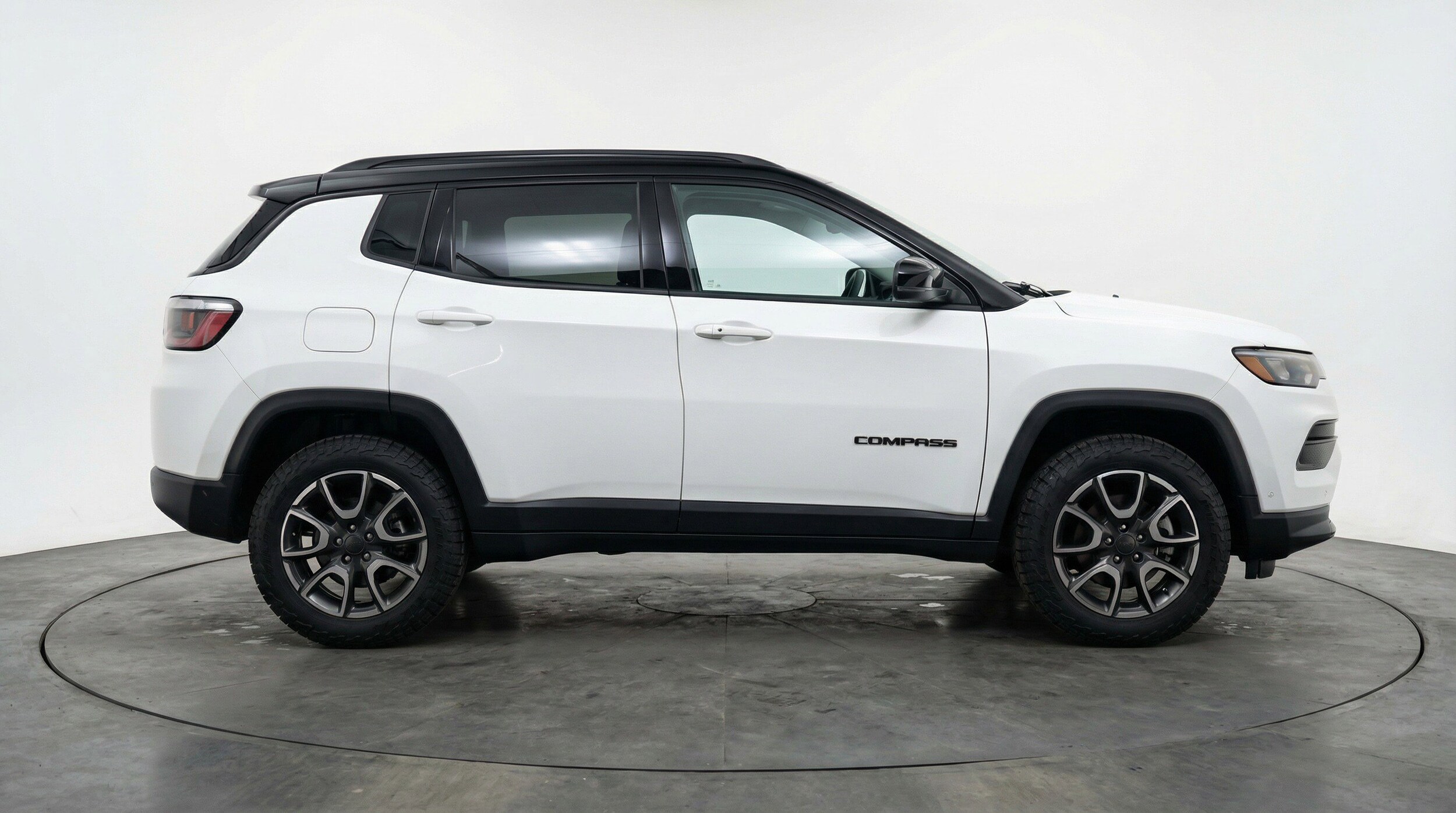 Thumbnail: 2025 Jeep Compass - 11