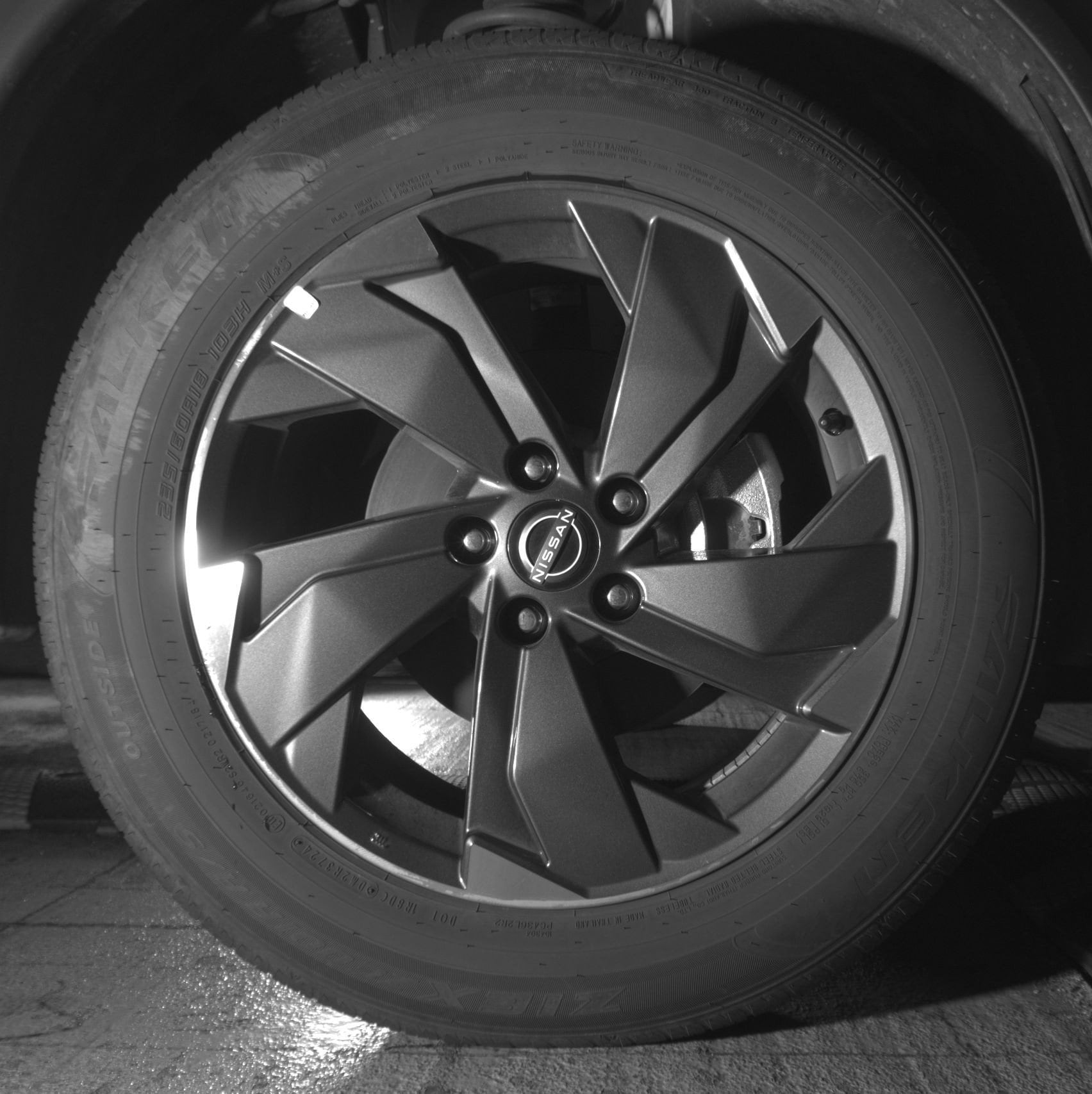 Thumbnail: 2025 Nissan Rogue - 13