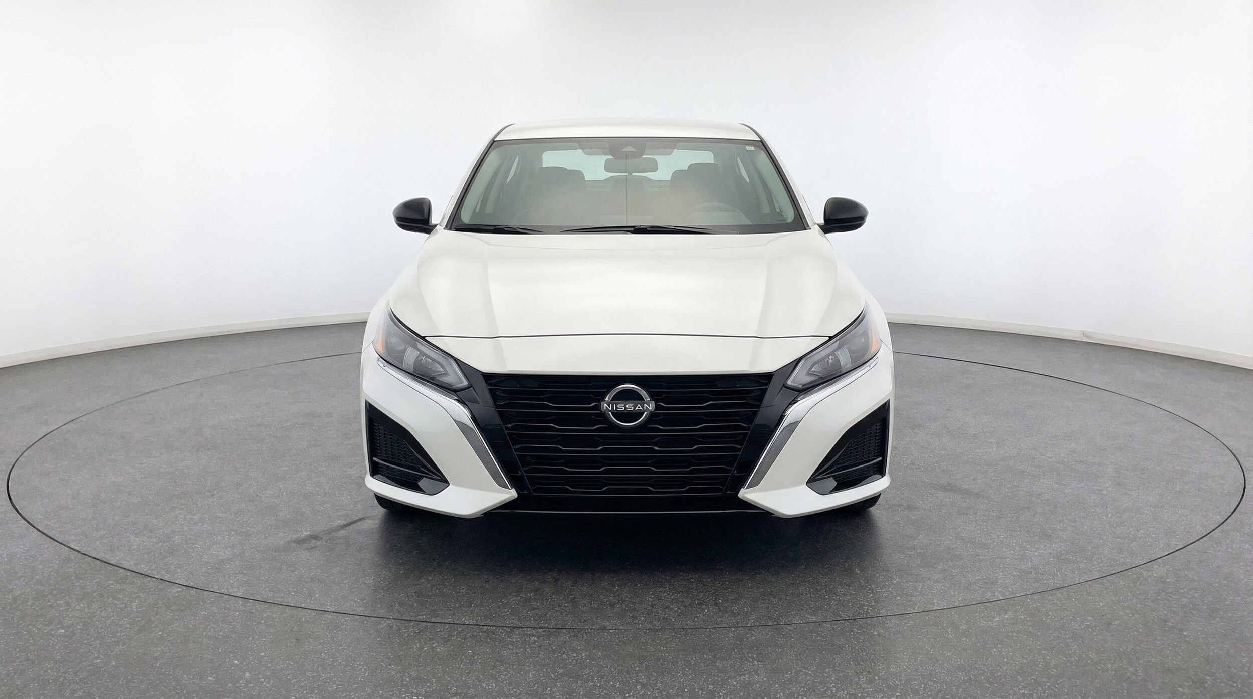 Thumbnail: 2025 Nissan Altima - 2