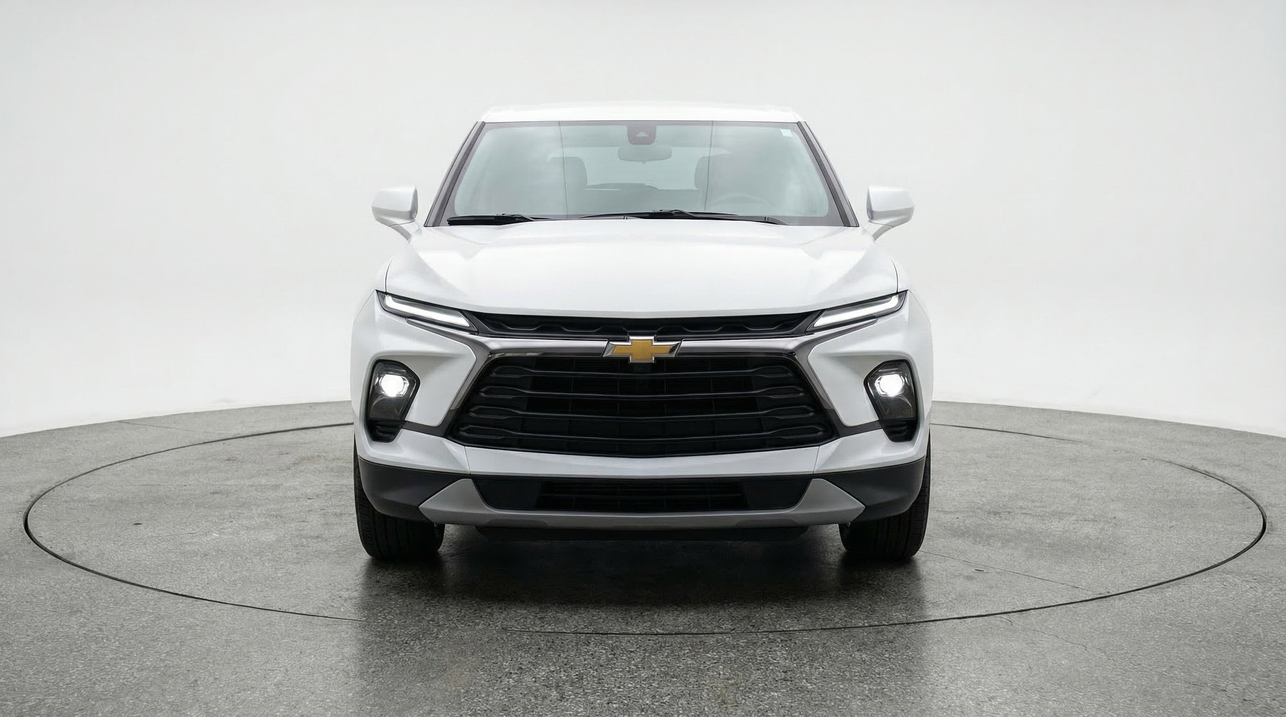 Thumbnail: 2025 Chevrolet Blazer - 2