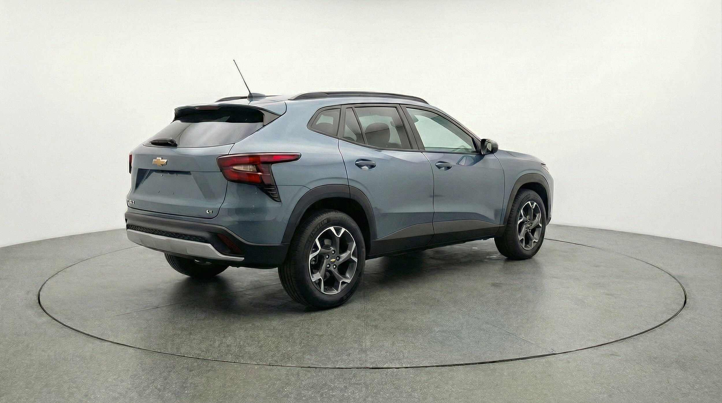 Thumbnail: 2025 Chevrolet Trax - 9