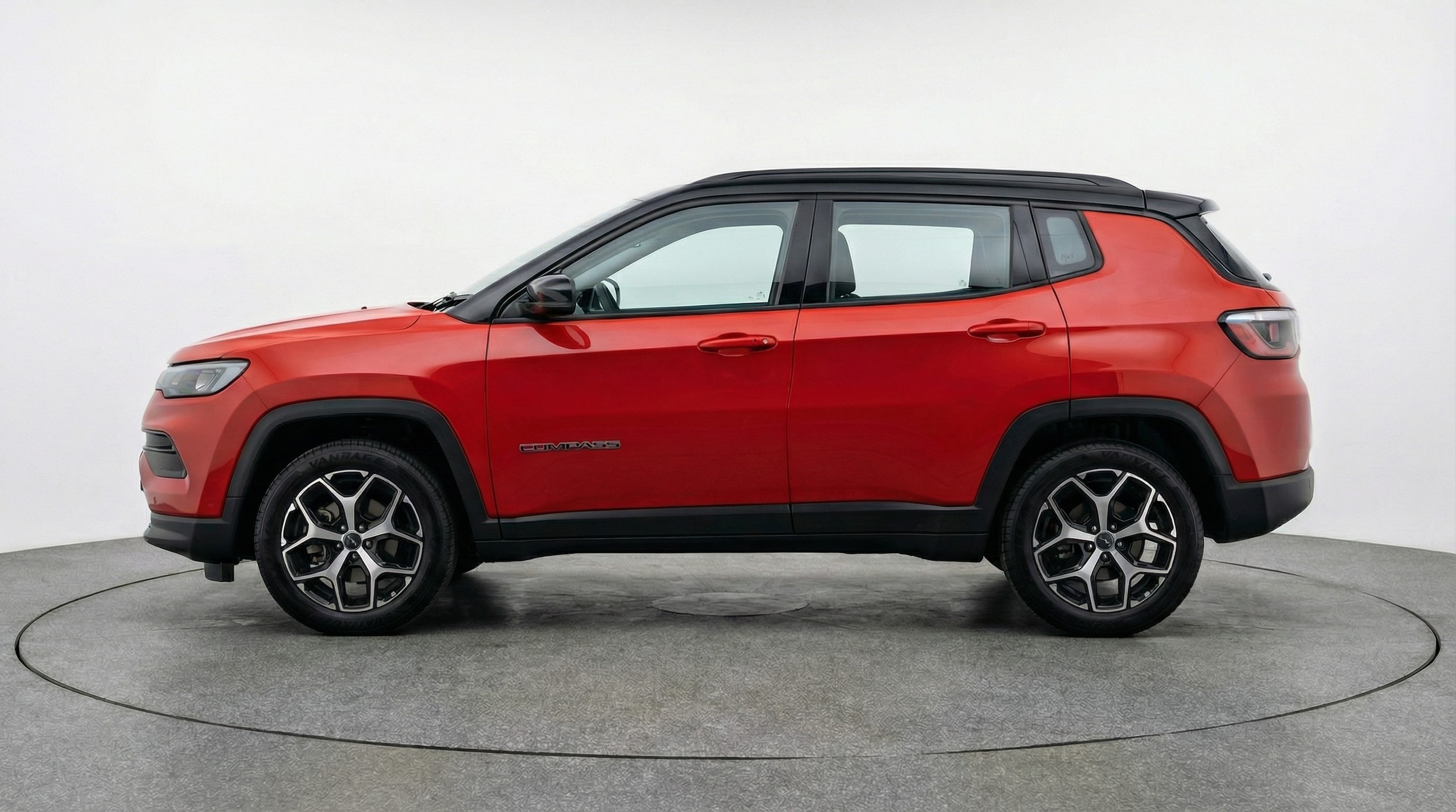 Thumbnail: 2025 Jeep Compass - 4