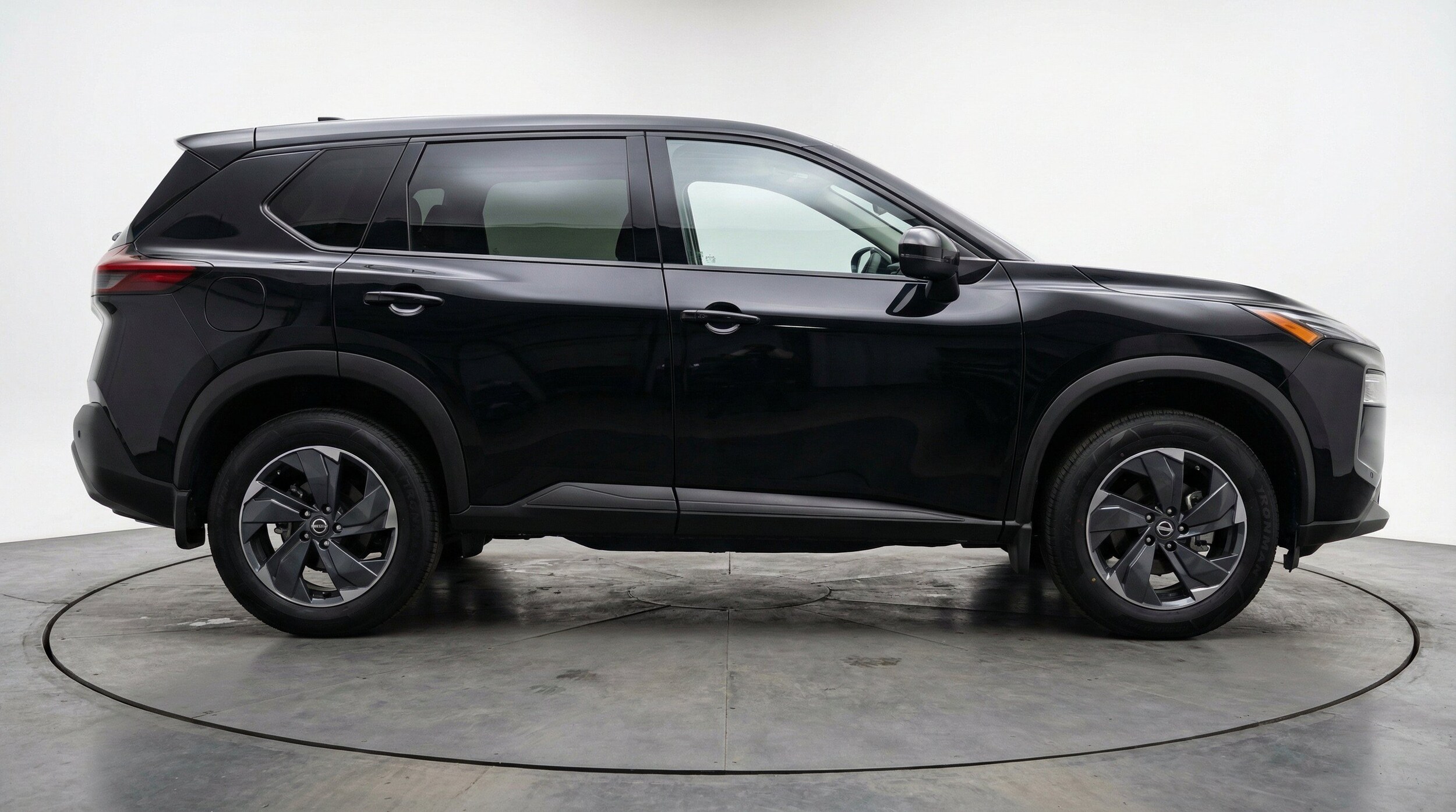 Thumbnail: 2025 Nissan Rogue - 11