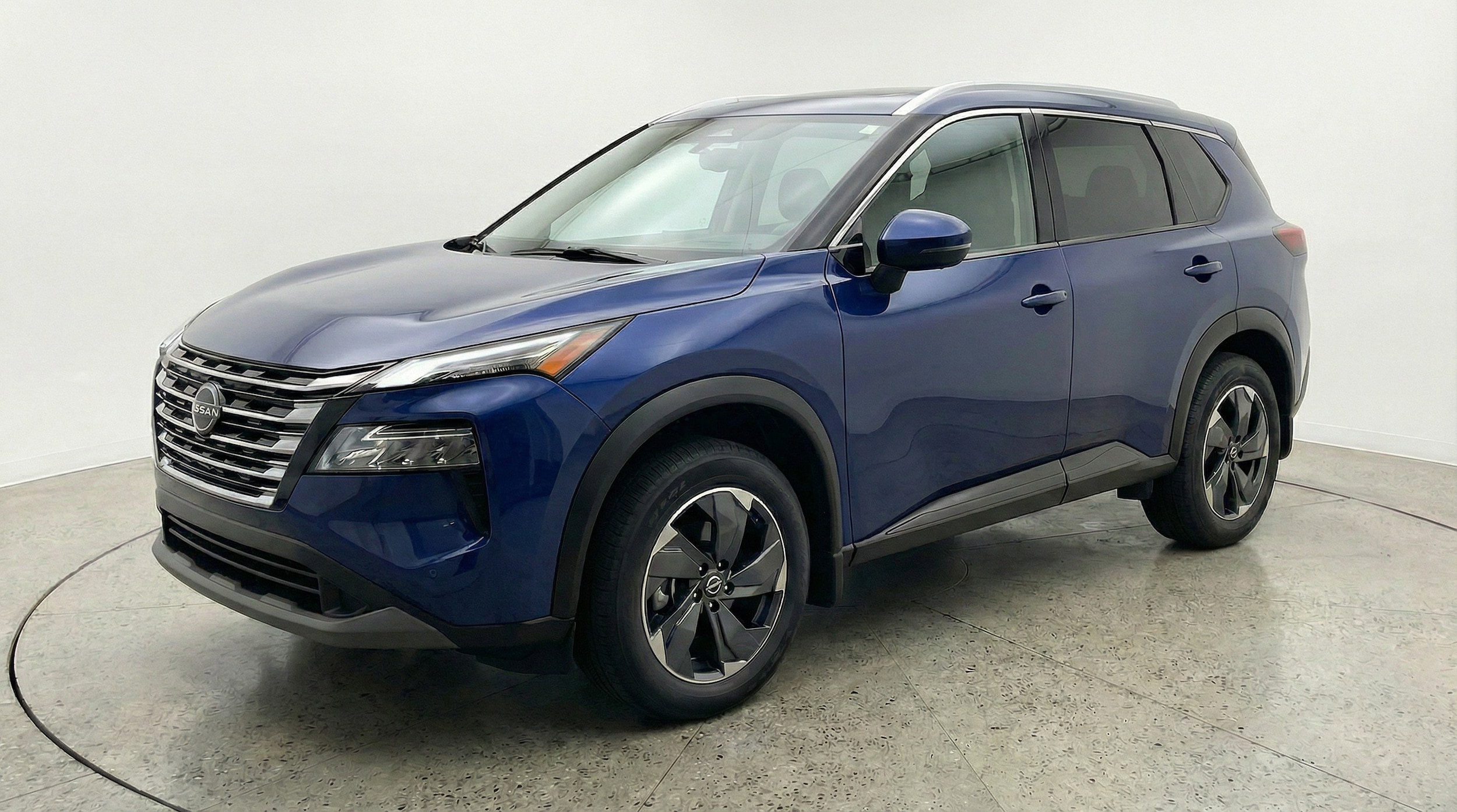 Thumbnail: 2025 Nissan Rogue - 3