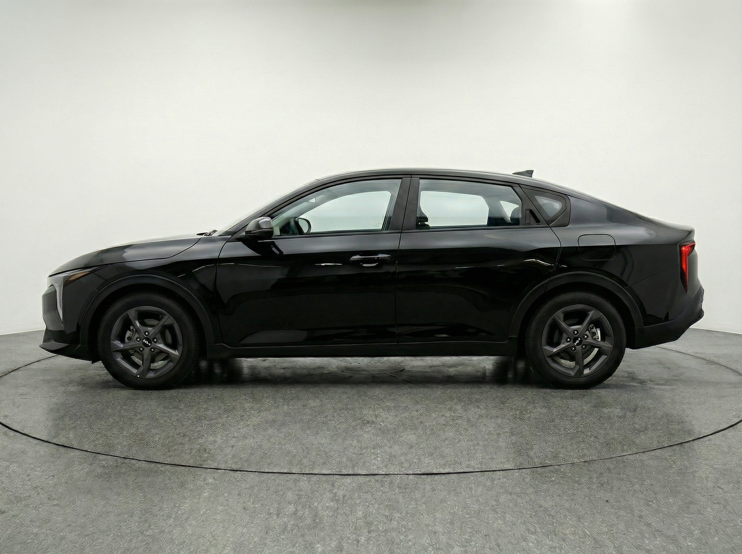 Thumbnail: 2025 Kia K4 - 4