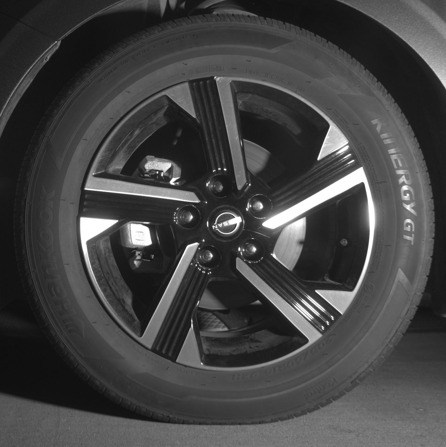 Thumbnail: 2025 Nissan Sentra - 9