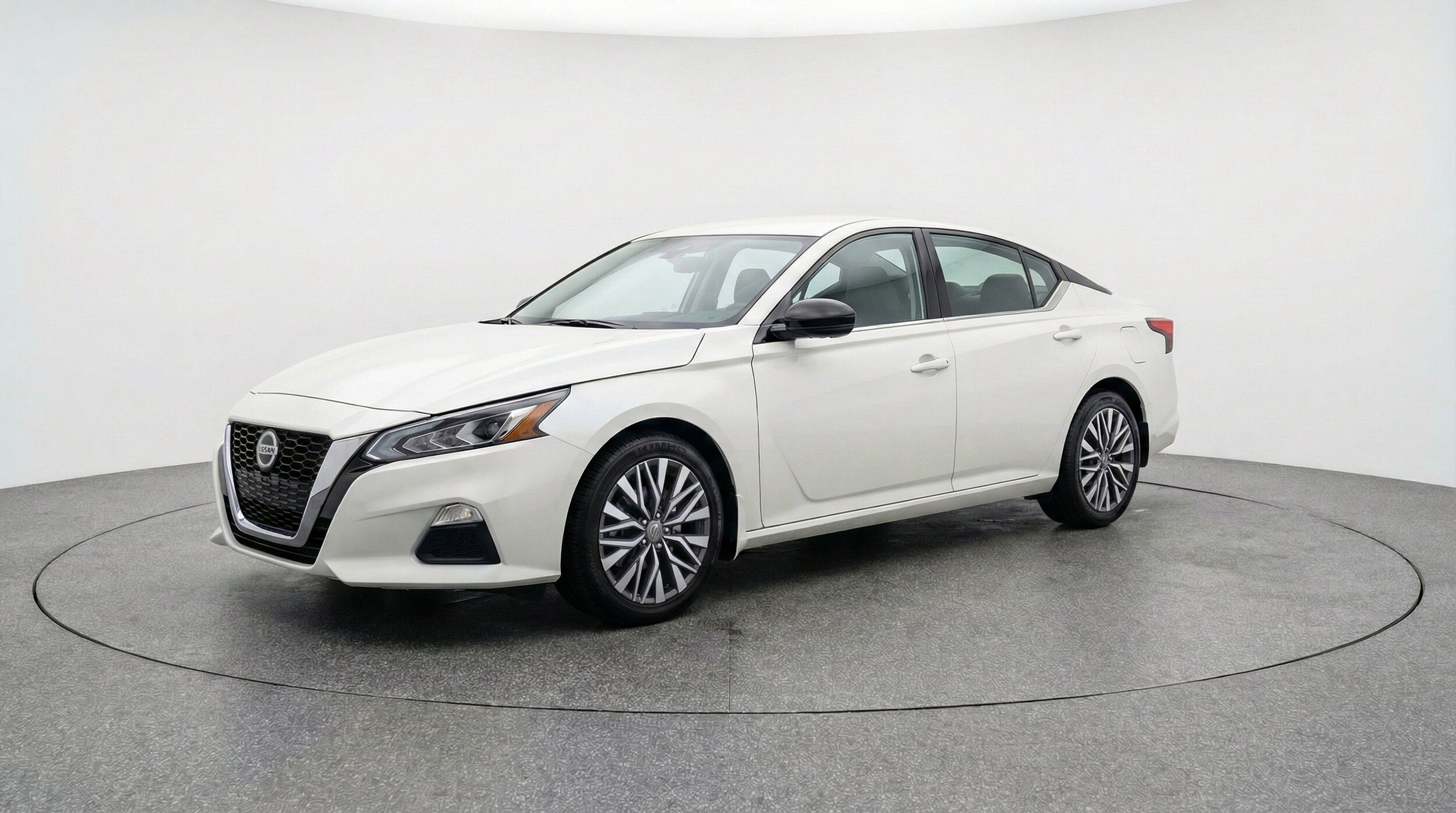 Thumbnail: 2026 Nissan Altima - 3