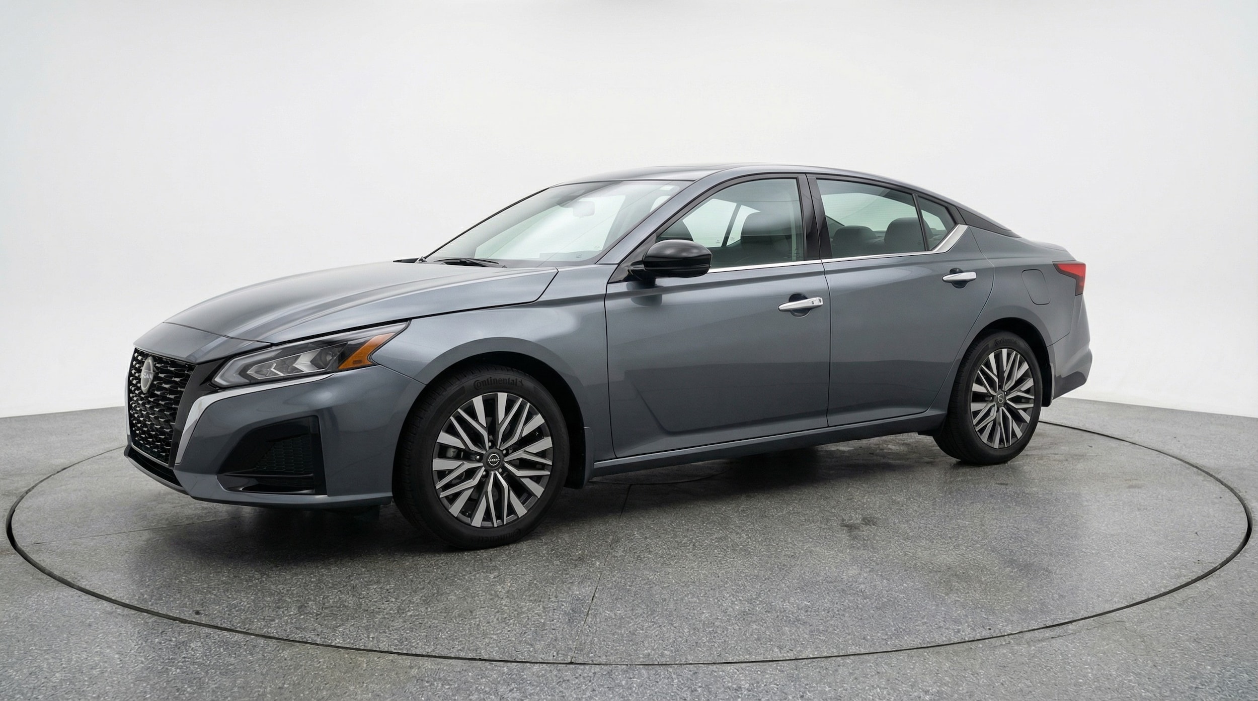 Thumbnail: 2025 Nissan Altima - 3