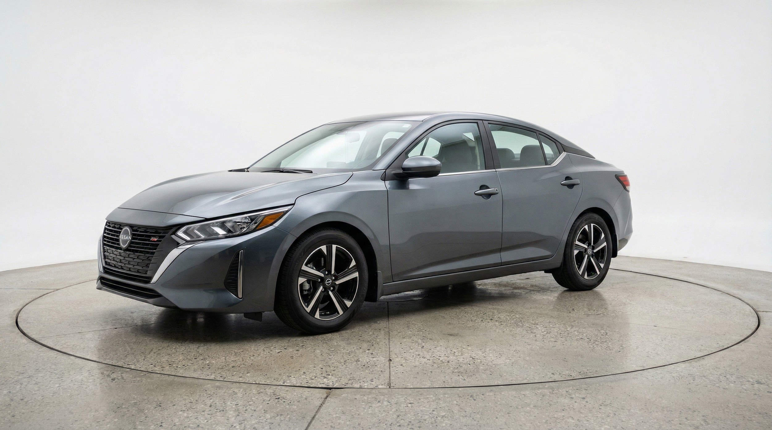 Thumbnail: 2025 Nissan Sentra - 3
