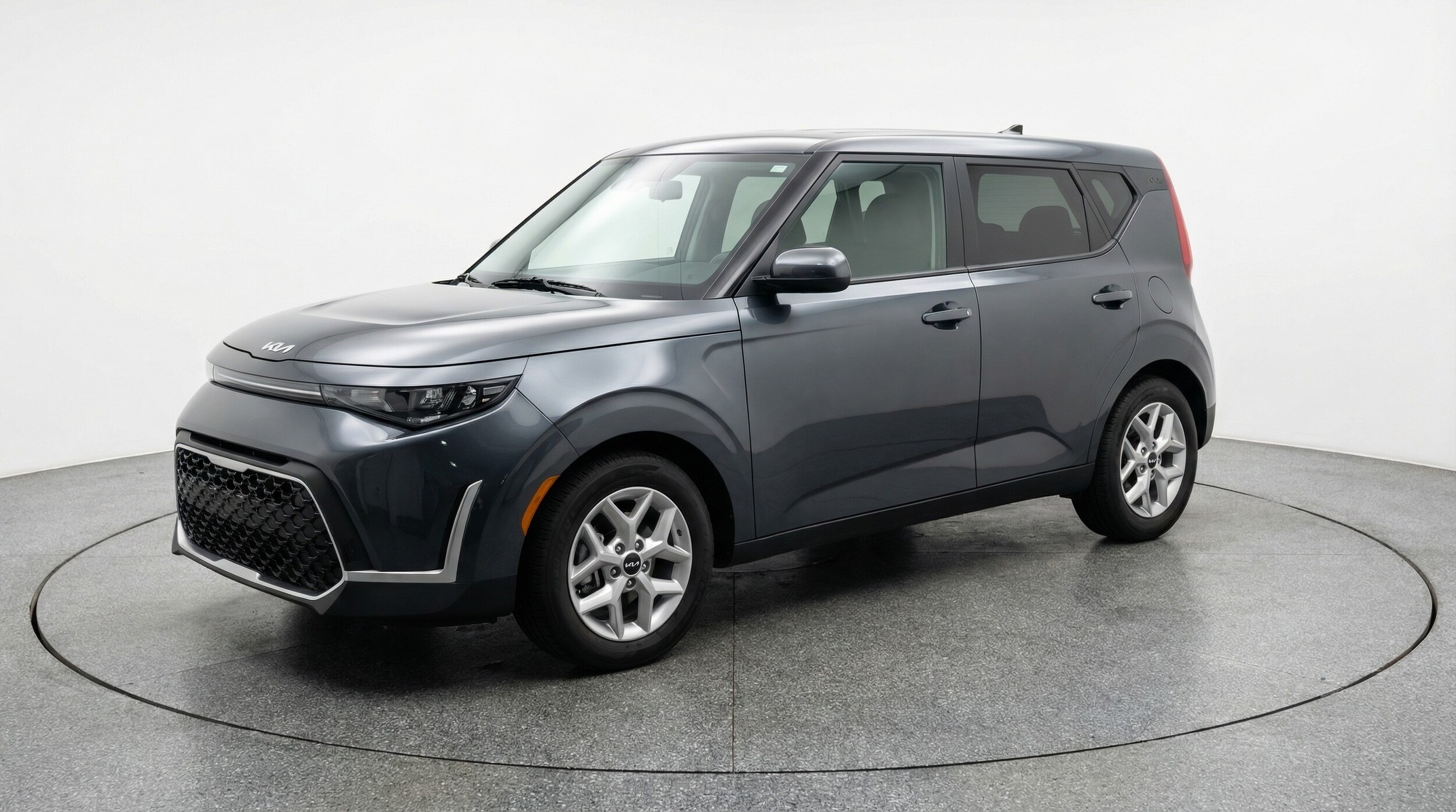 Thumbnail: 2025 Kia Soul - 3