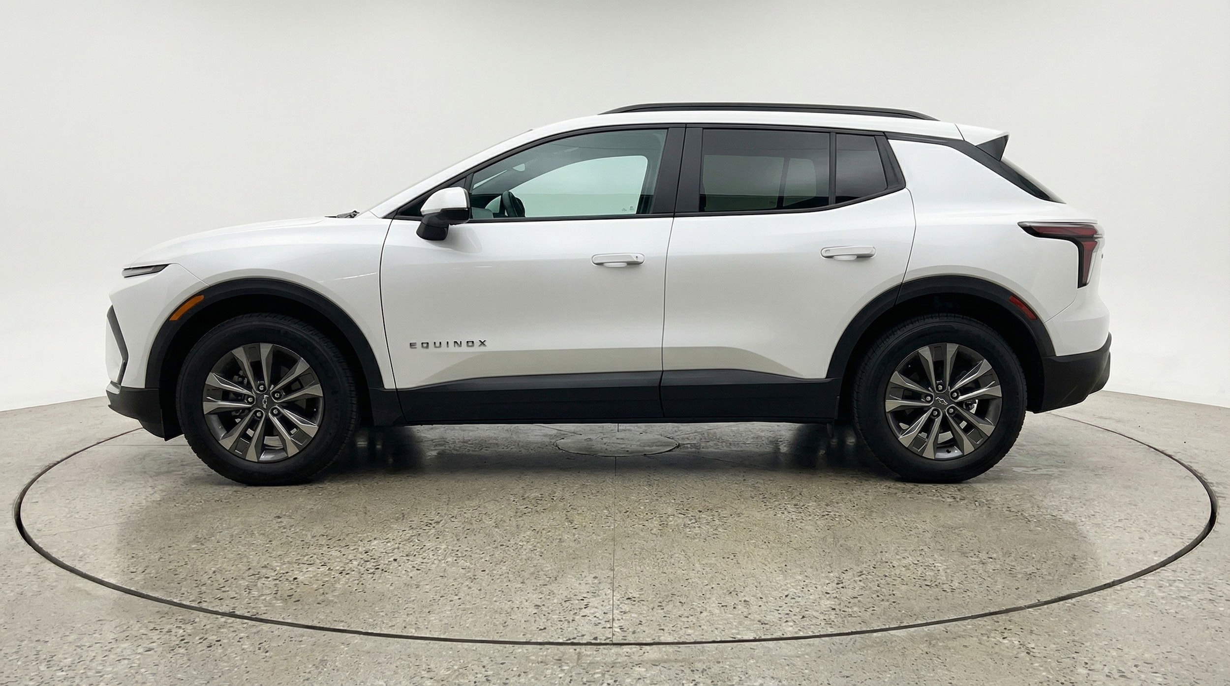 Thumbnail: 2025 Chevrolet Equinox - 5