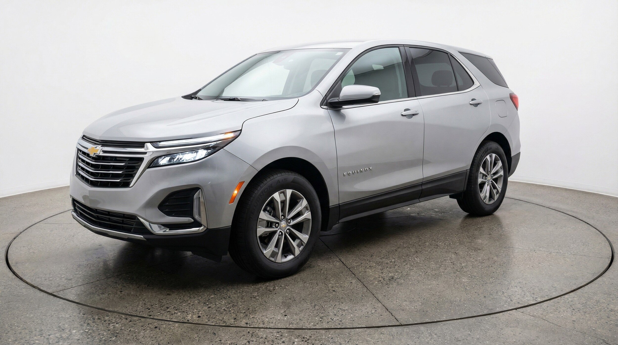Thumbnail: 2025 Chevrolet Equinox - 3