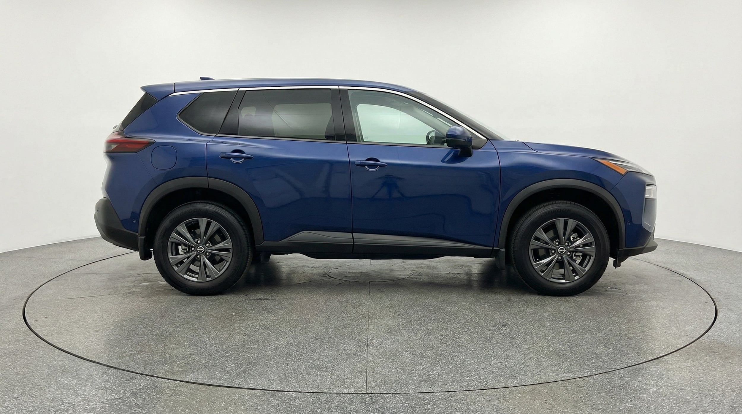 Thumbnail: 2025 Nissan Rogue - 8