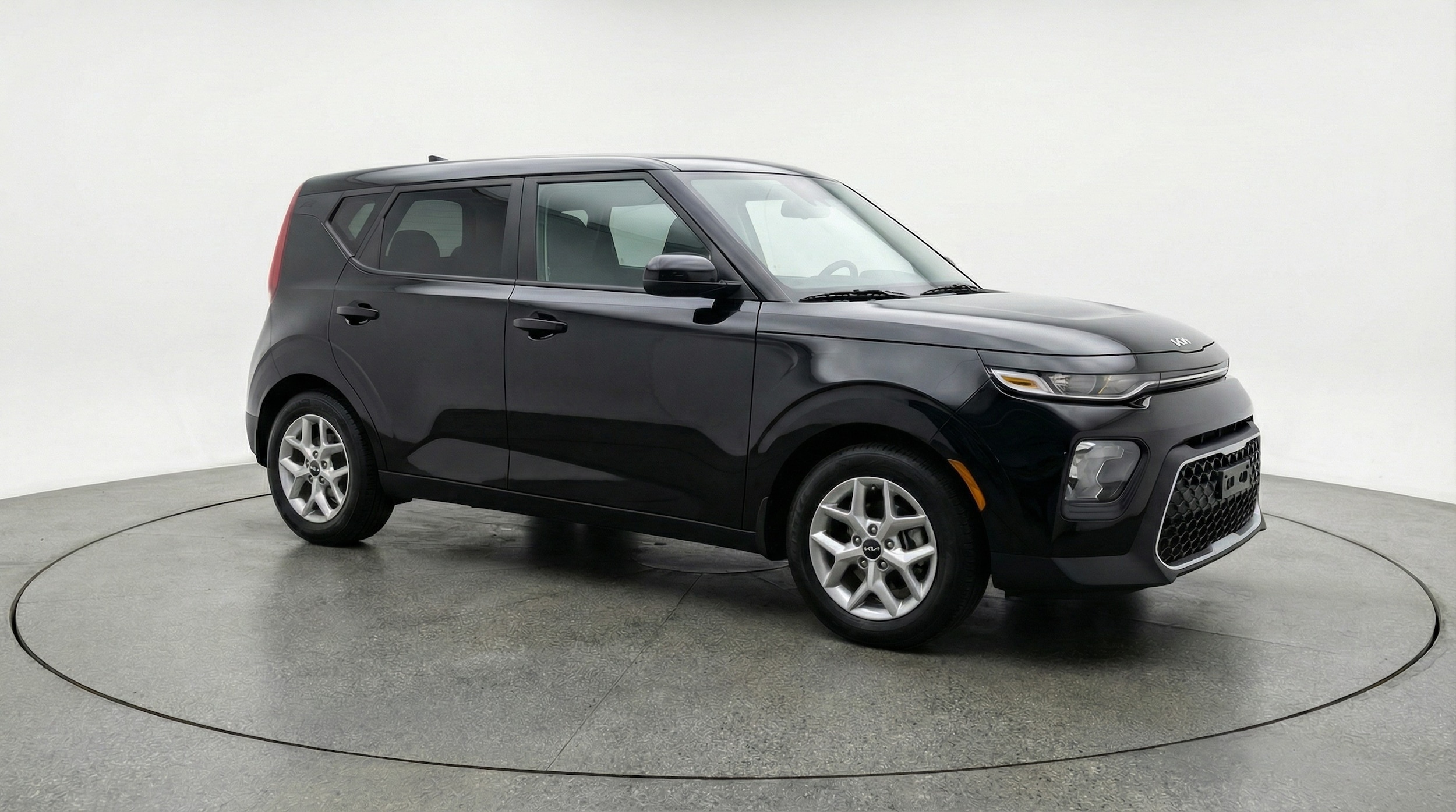 Thumbnail: 2025 Kia Soul - 1