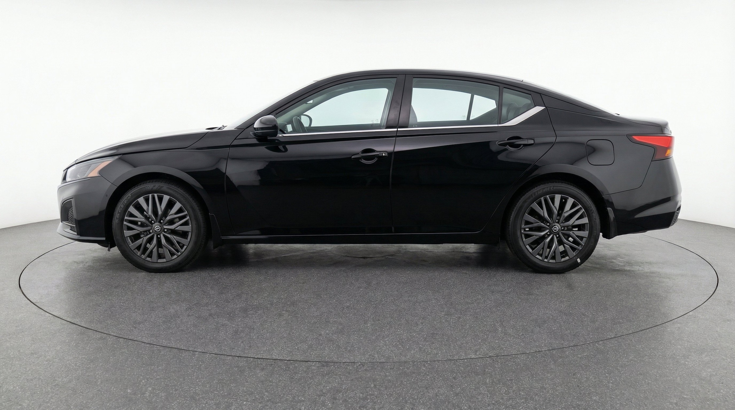 Thumbnail: 2026 Nissan Altima - 5