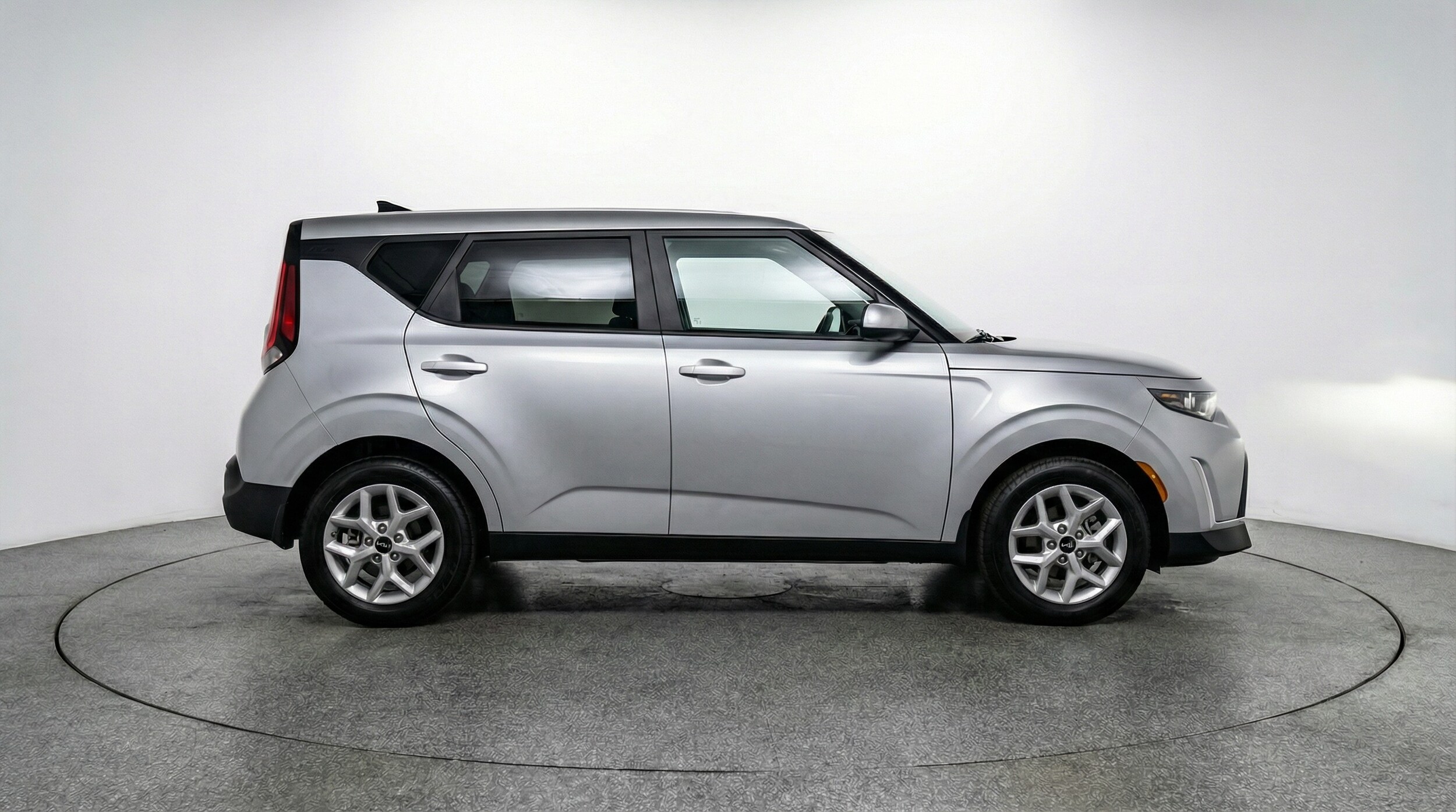 Thumbnail: 2025 Kia Soul - 8