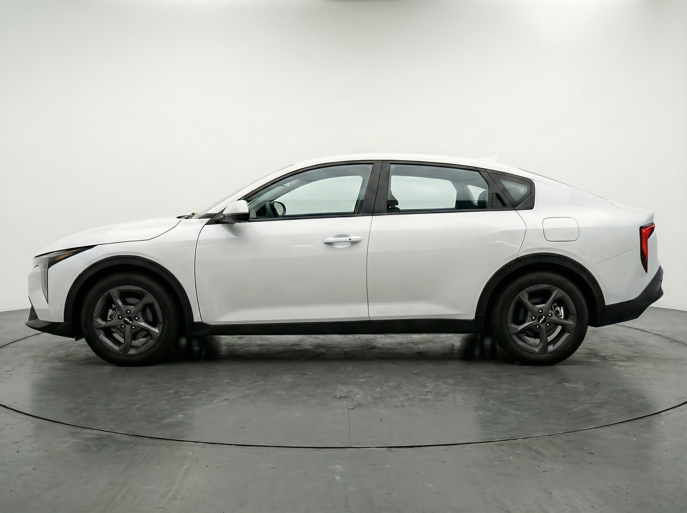 Thumbnail: 2025 Kia K4 - 4