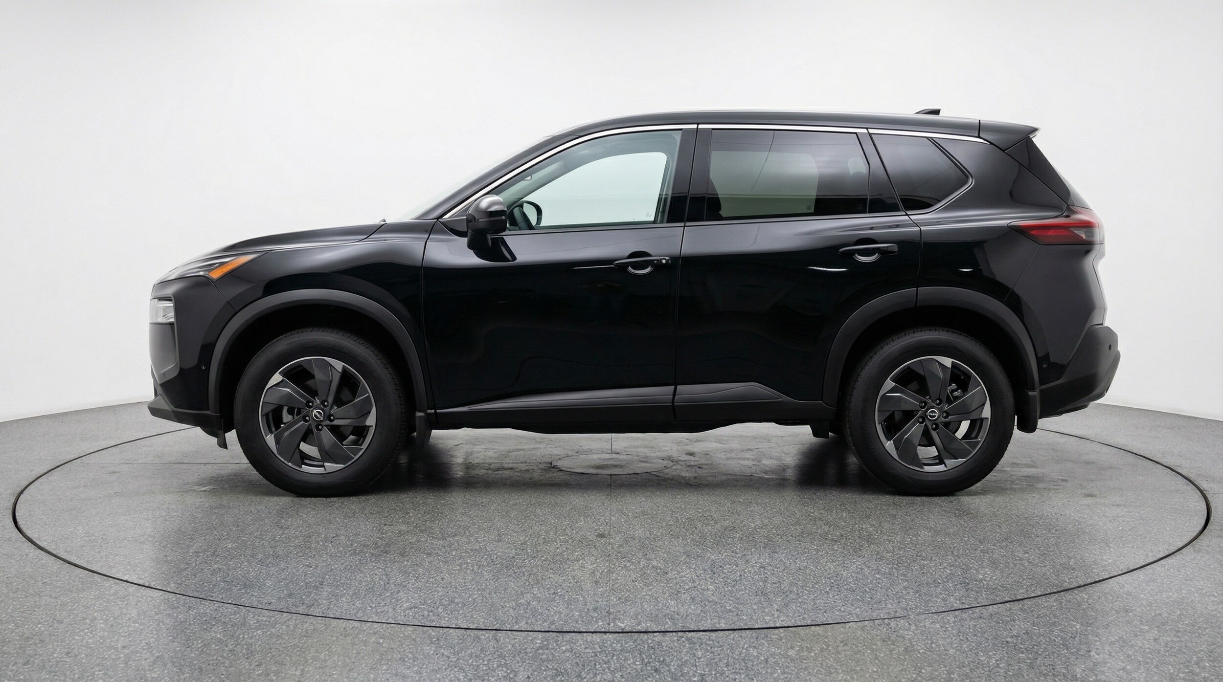 Thumbnail: 2025 Nissan Rogue - 4