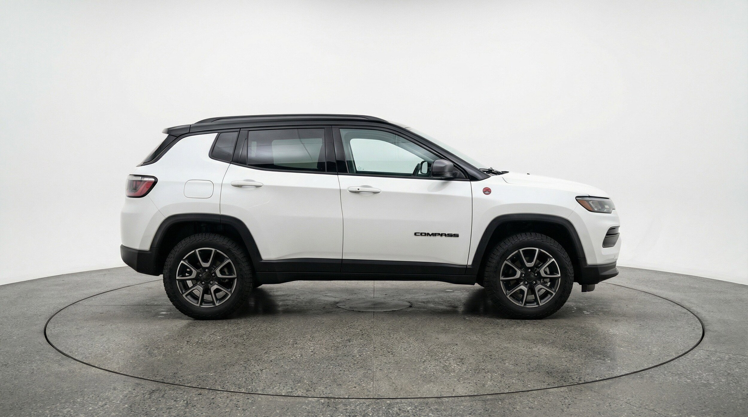 Thumbnail: 2025 Jeep Compass - 11