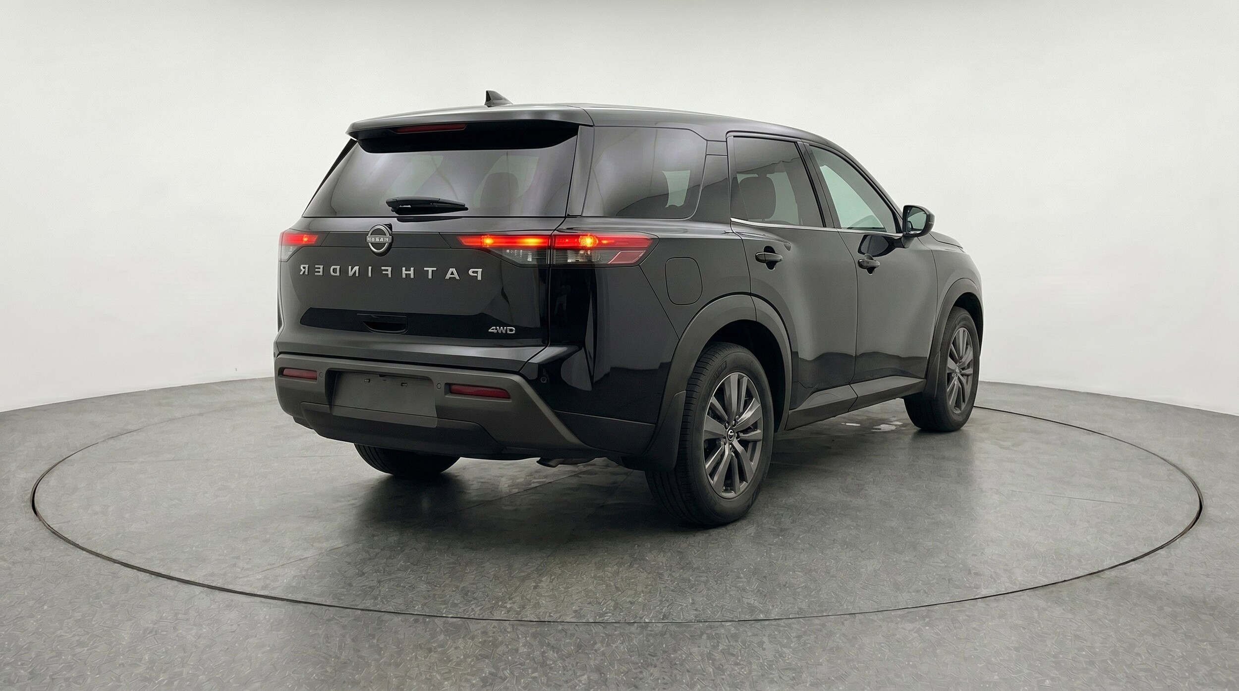 Thumbnail: 2025 Nissan Pathfinder - 9