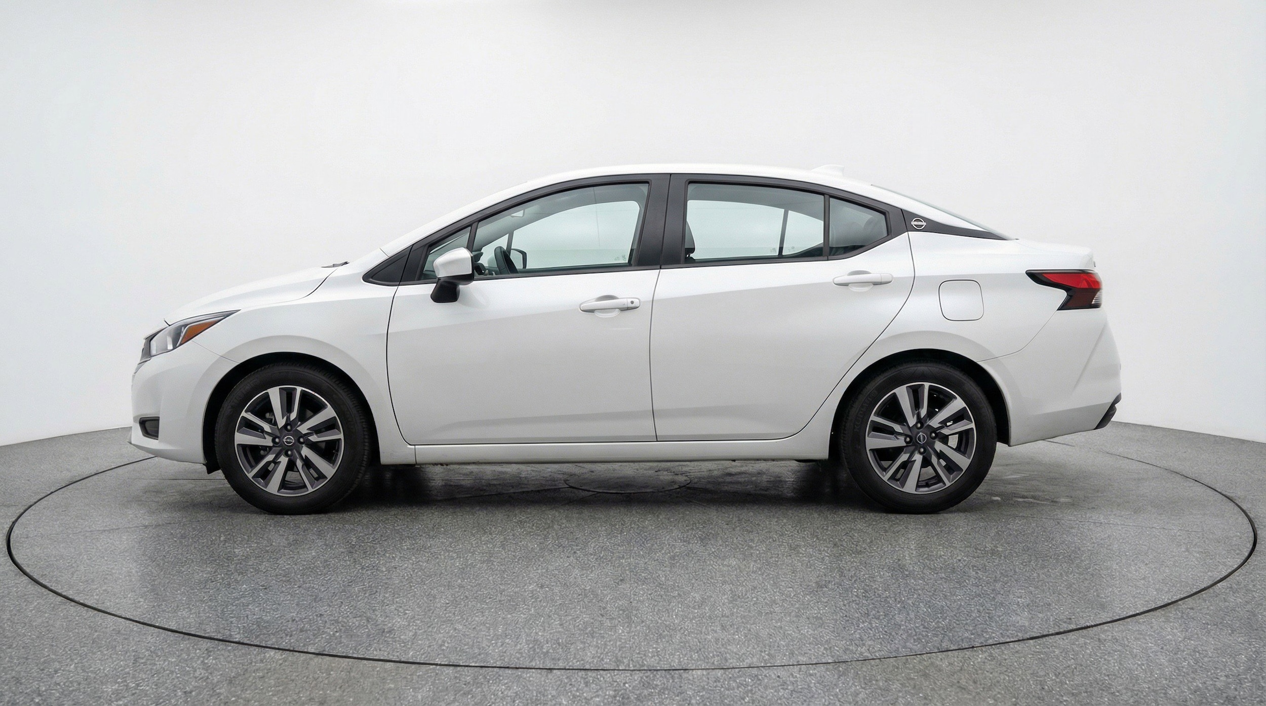 Thumbnail: 2025 Nissan Versa - 5