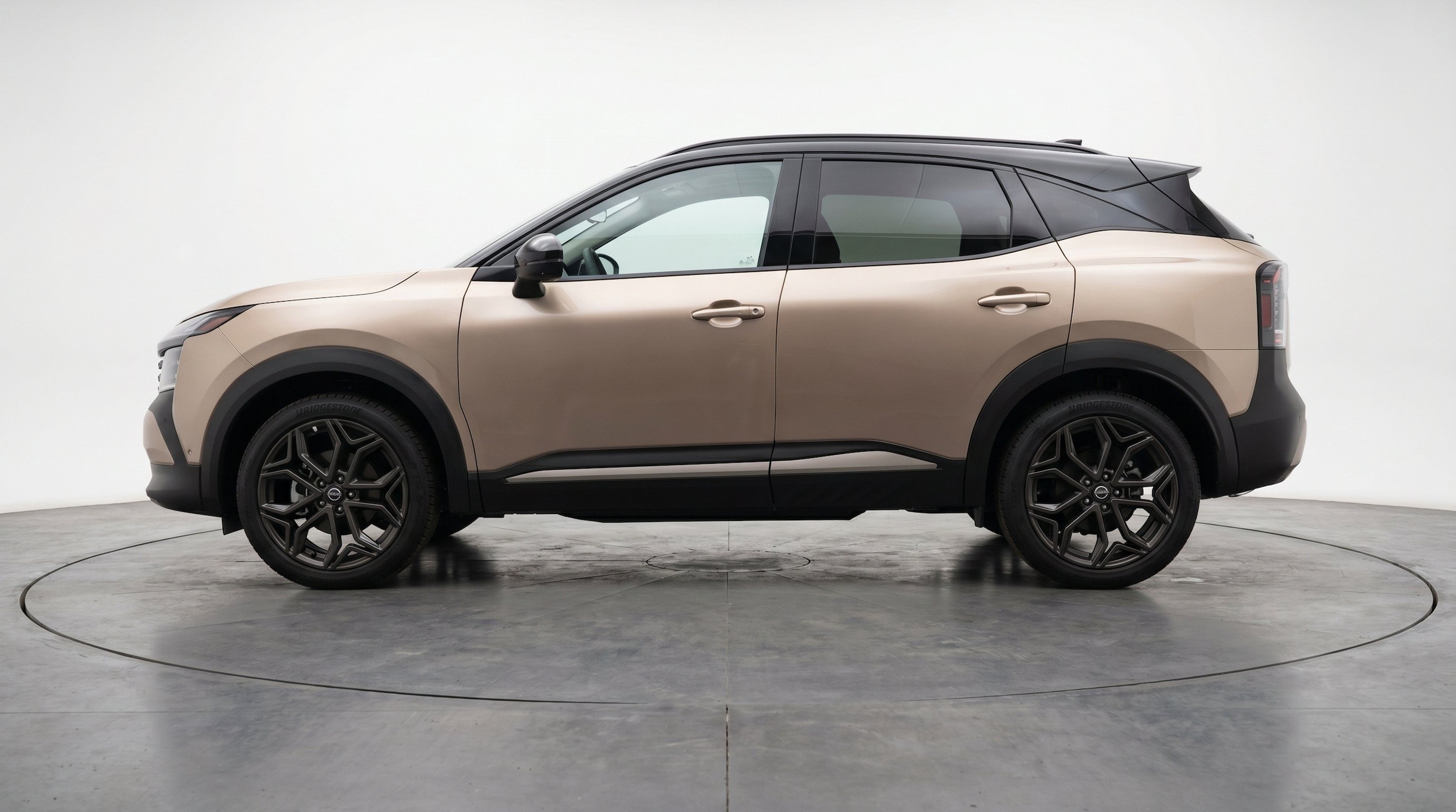 Thumbnail: 2026 Nissan Kicks - 5