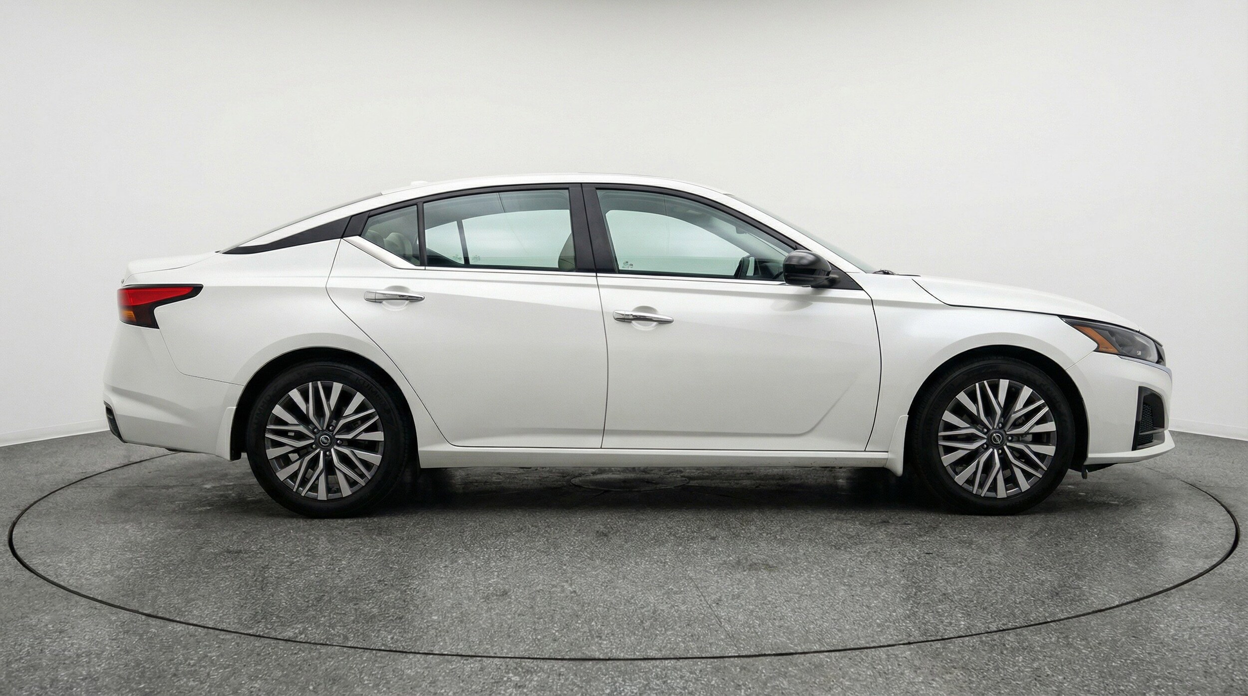 Thumbnail: 2025 Nissan Altima - 11