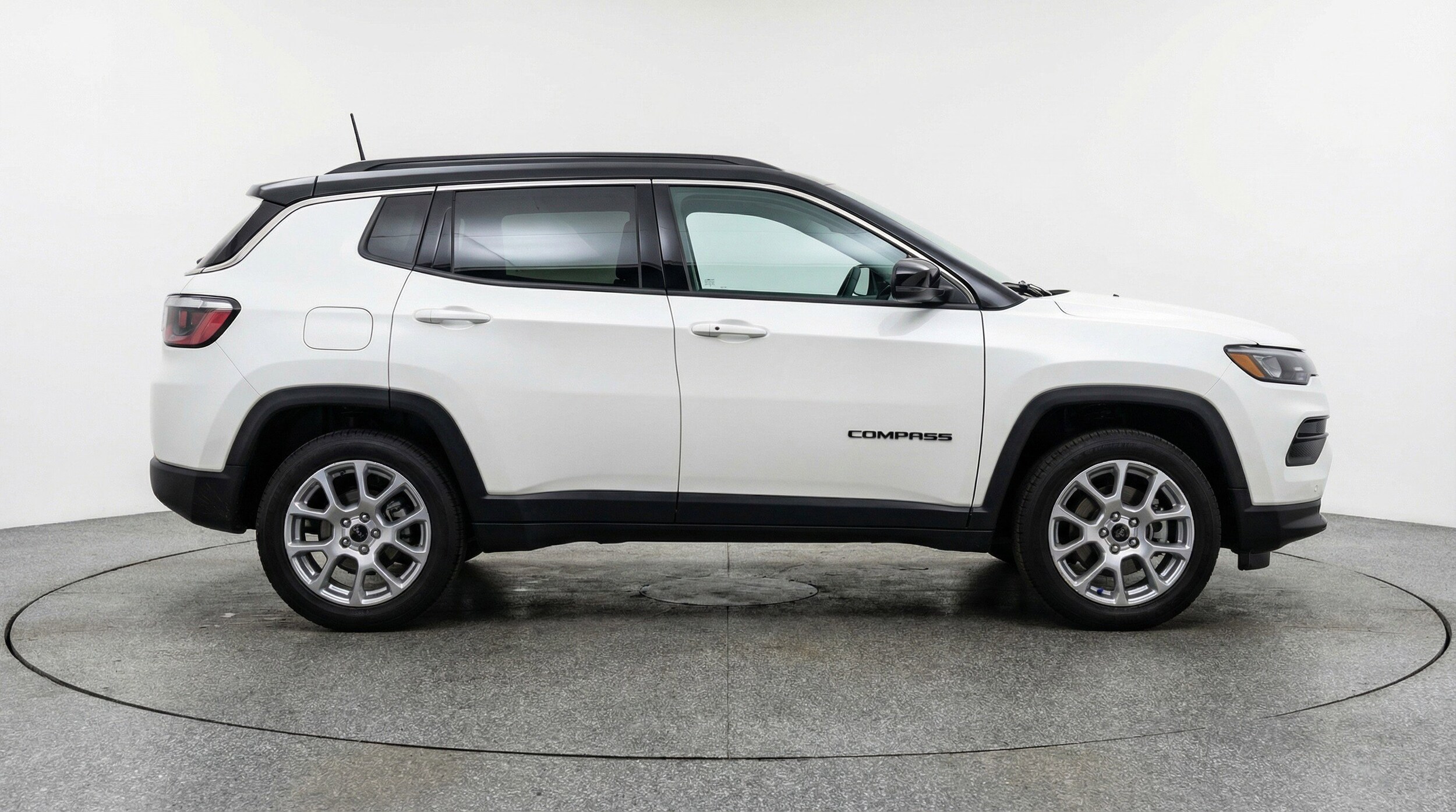 Thumbnail: 2025 Jeep Compass - 11