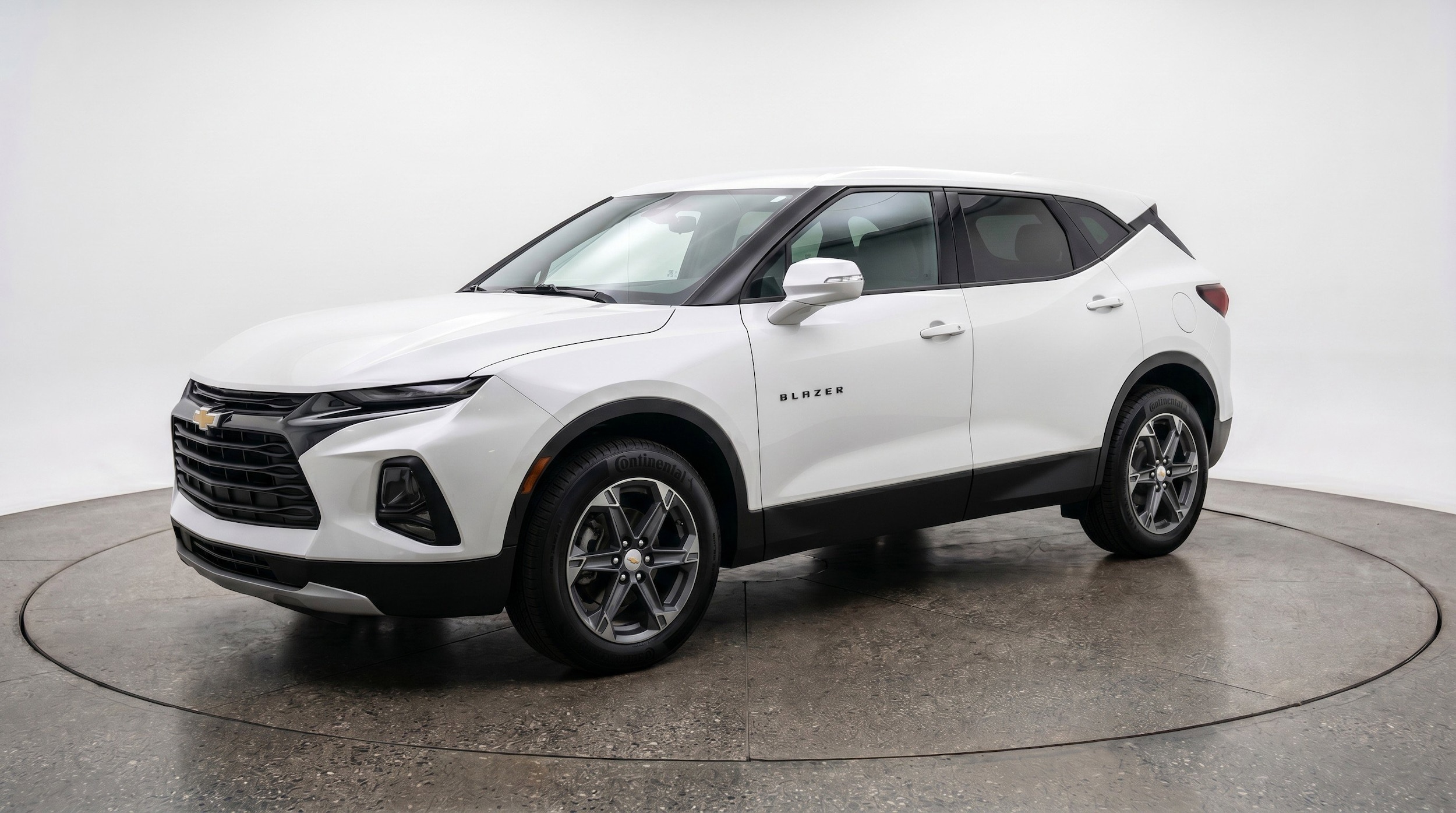 Thumbnail: 2025 Chevrolet Blazer - 3