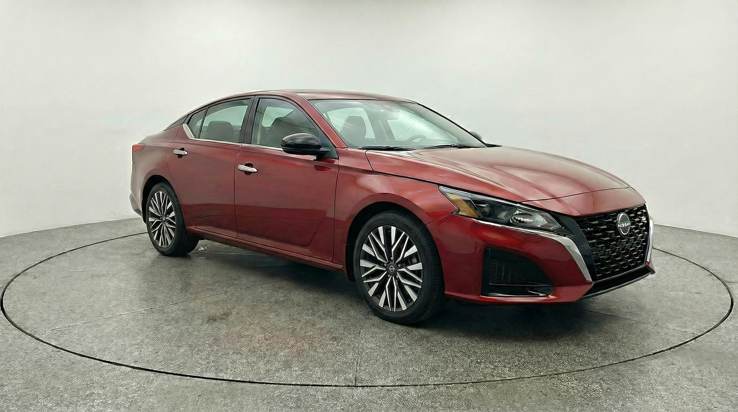 Thumbnail: 2025 Nissan Altima - 1