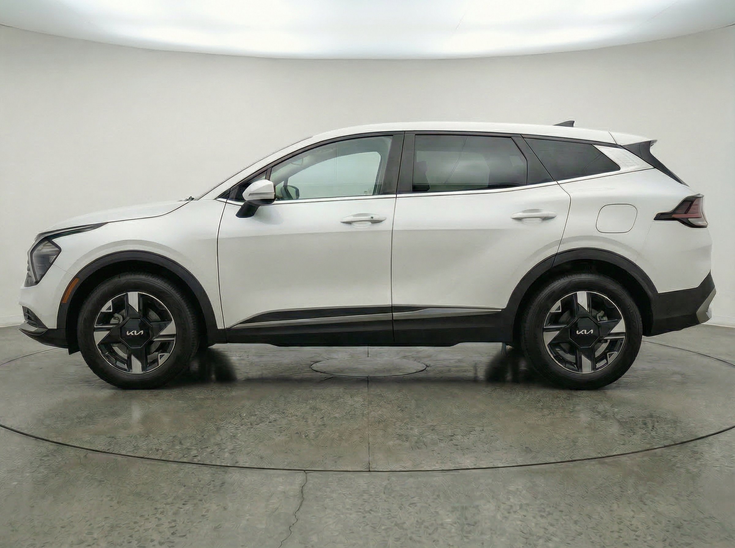 Thumbnail: 2026 Kia Sportage - 5