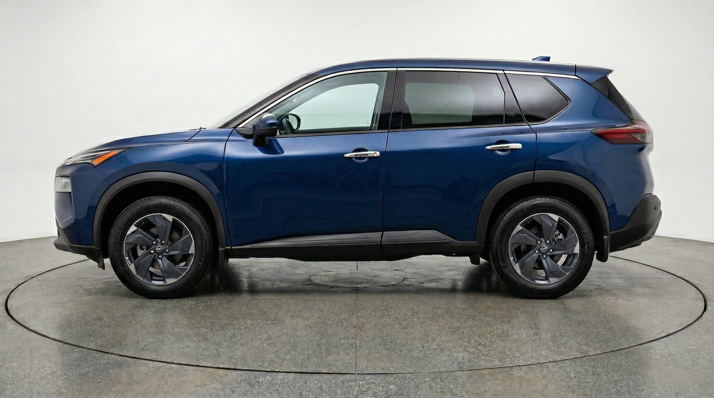 Thumbnail: 2026 Nissan Rogue - 5