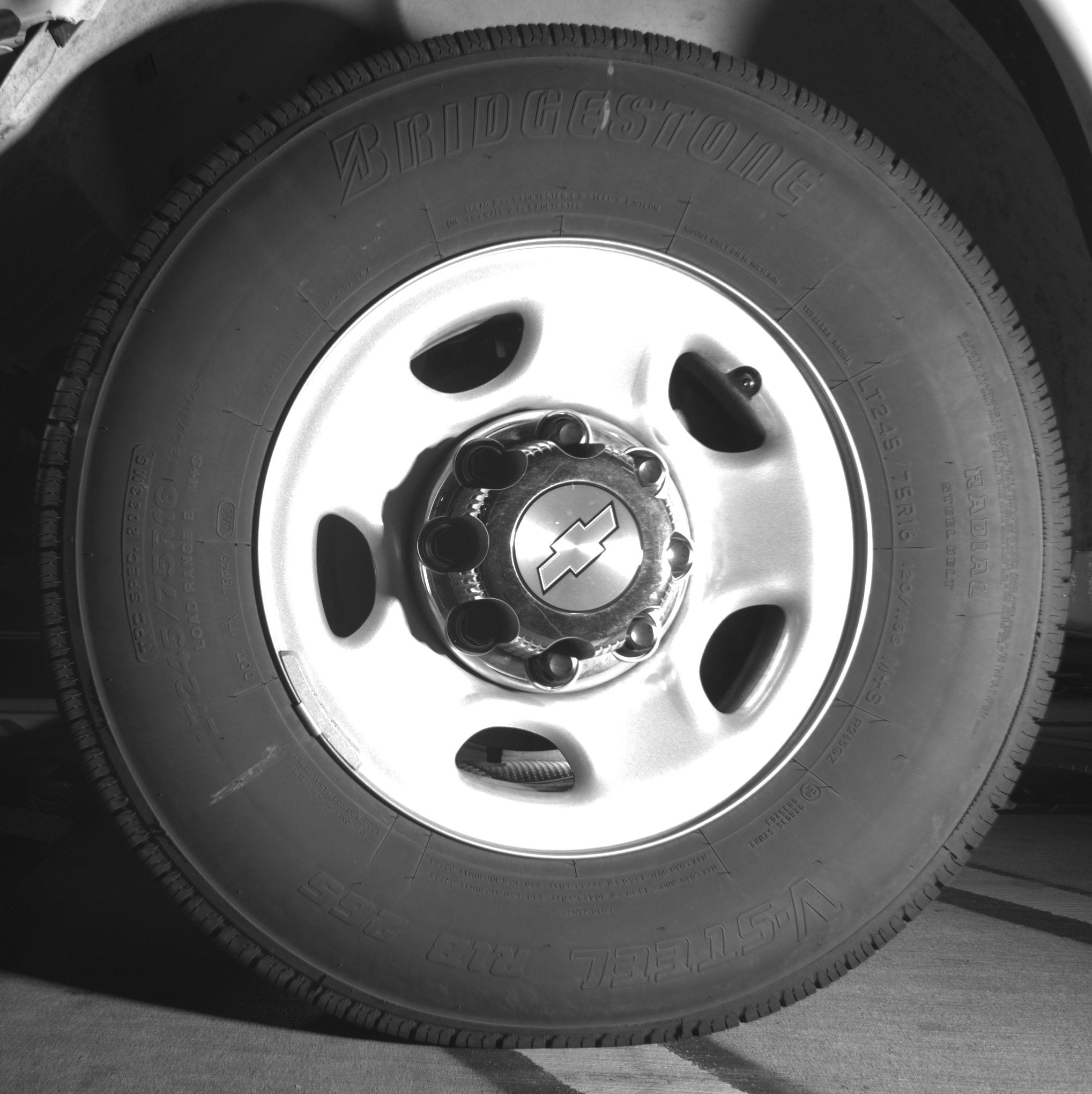 Thumbnail: 2025 Chevrolet Express - 9