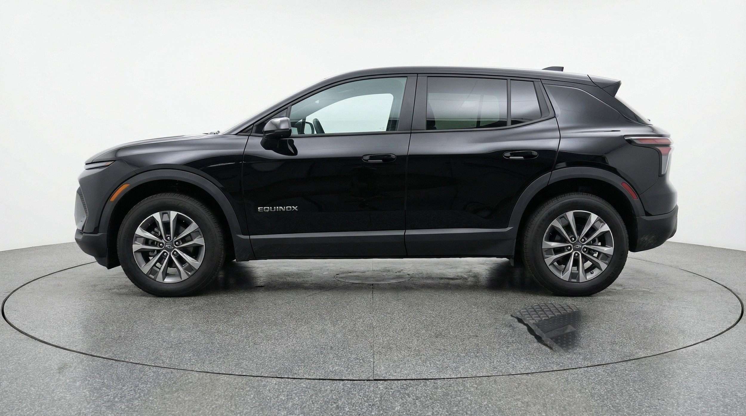 Thumbnail: 2025 Chevrolet Equinox - 5