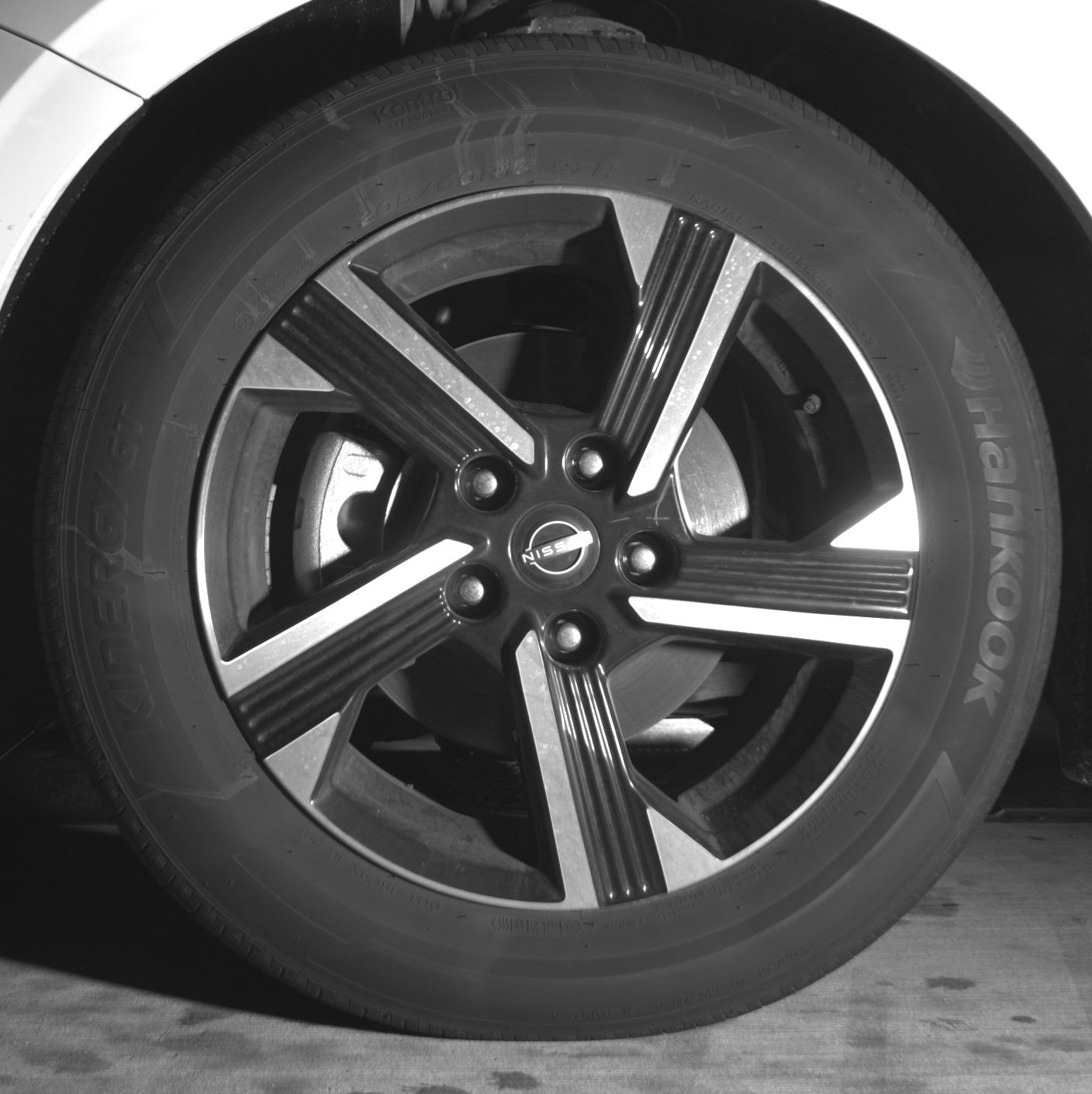 Thumbnail: 2025 Nissan Sentra - 9