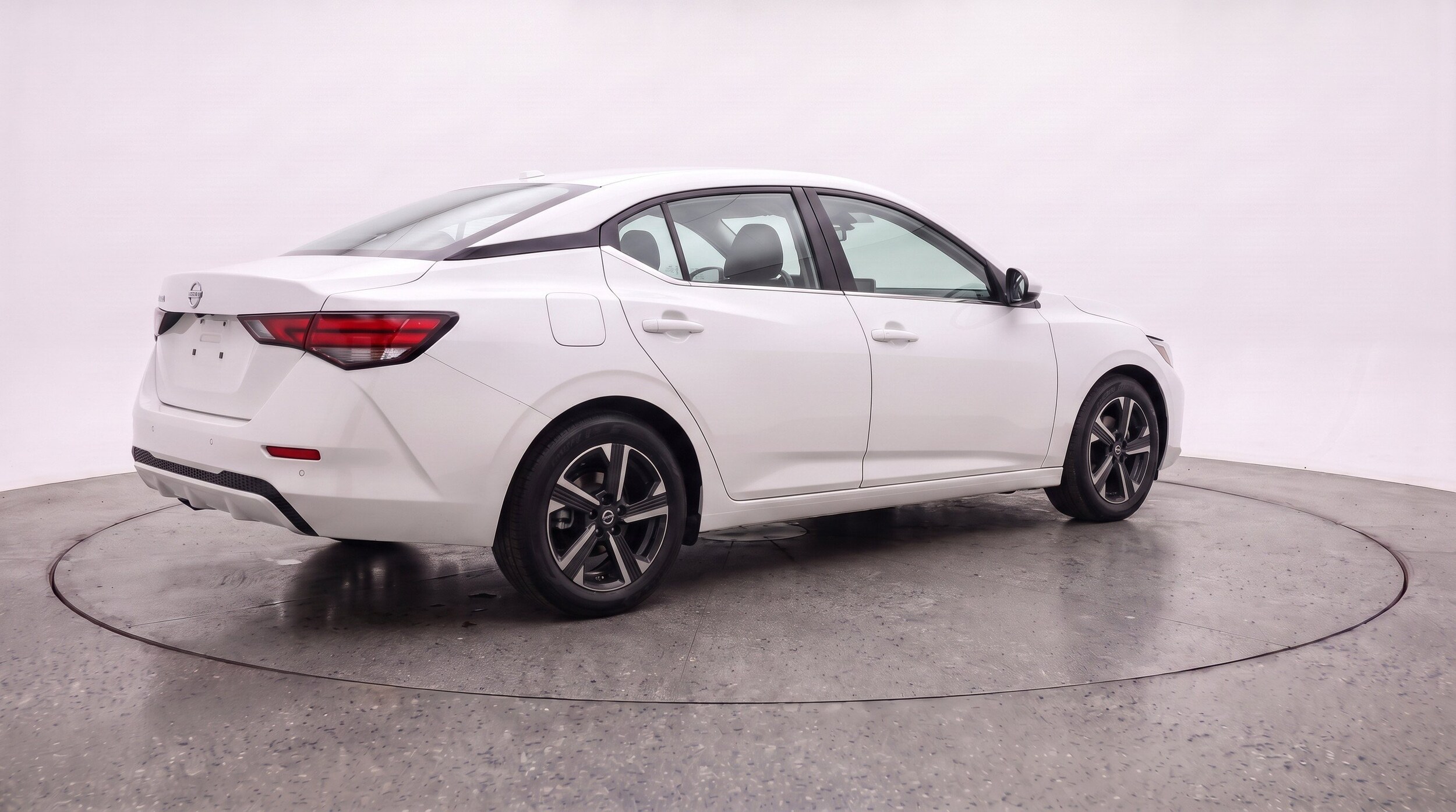 Thumbnail: 2025 Nissan Sentra - 9