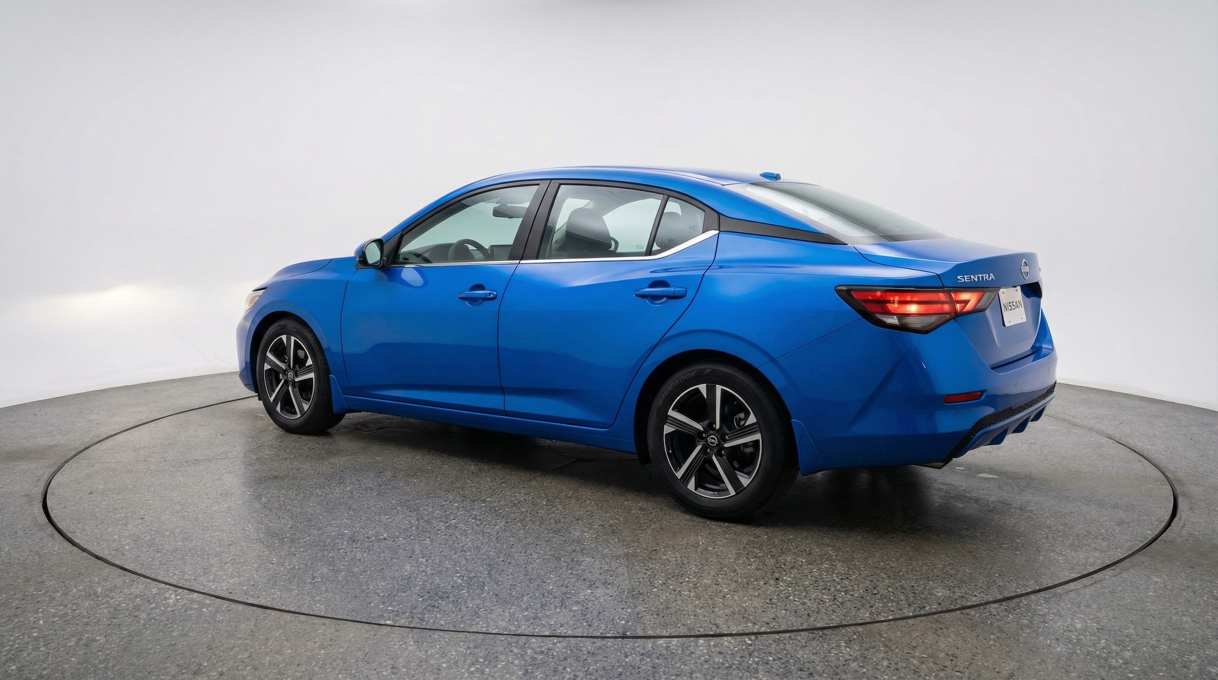 Thumbnail: 2025 Nissan Sentra - 5