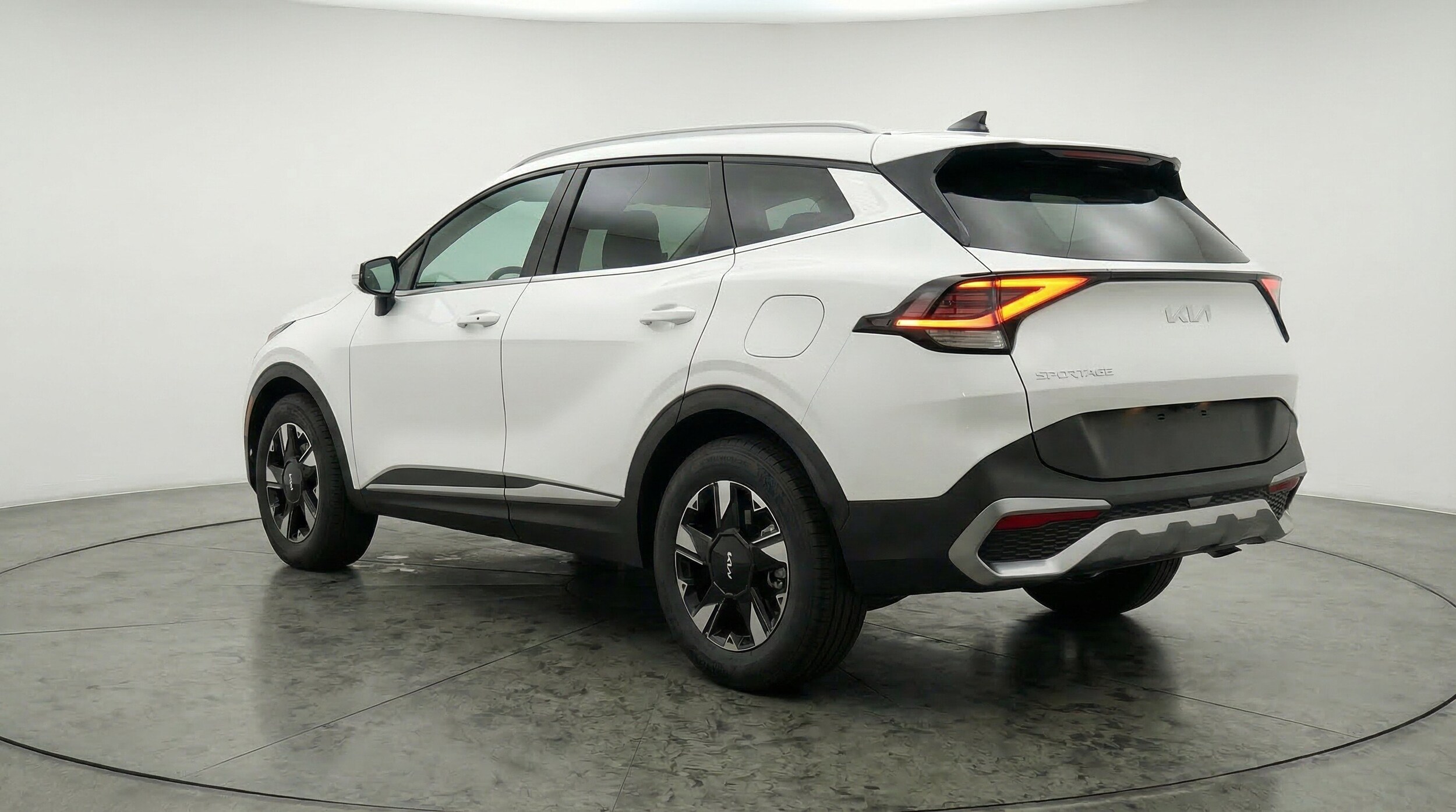 Thumbnail: 2026 Kia Sportage - 6