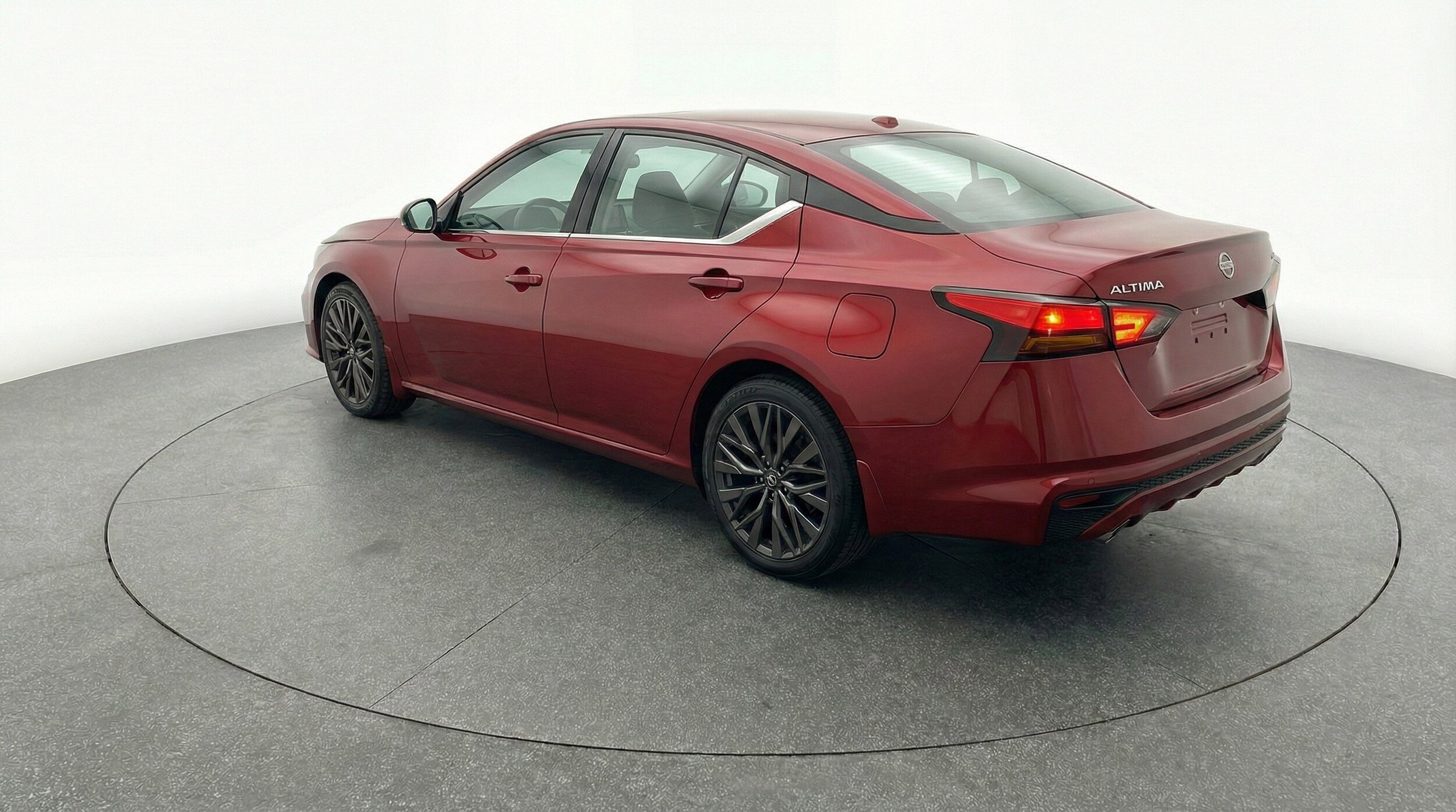 Thumbnail: 2025 Nissan Altima - 6