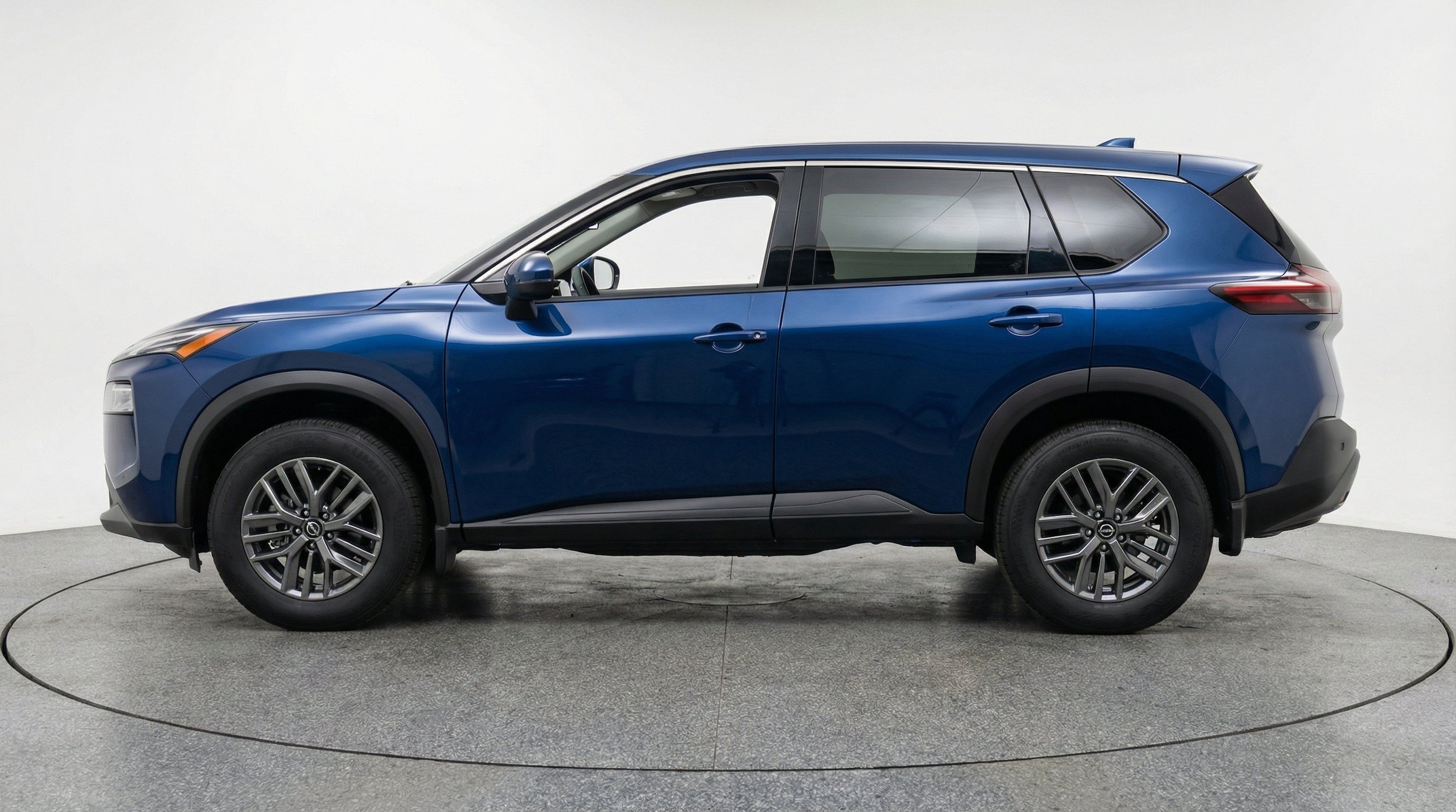 Thumbnail: 2026 Nissan Rogue - 5