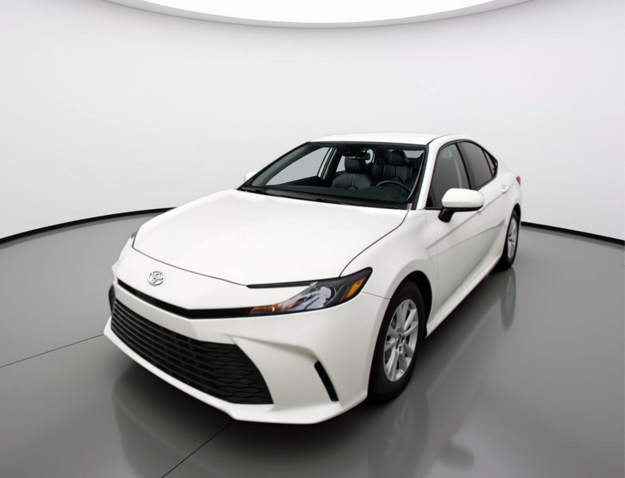 Thumbnail: 2025 Toyota Camry - 3