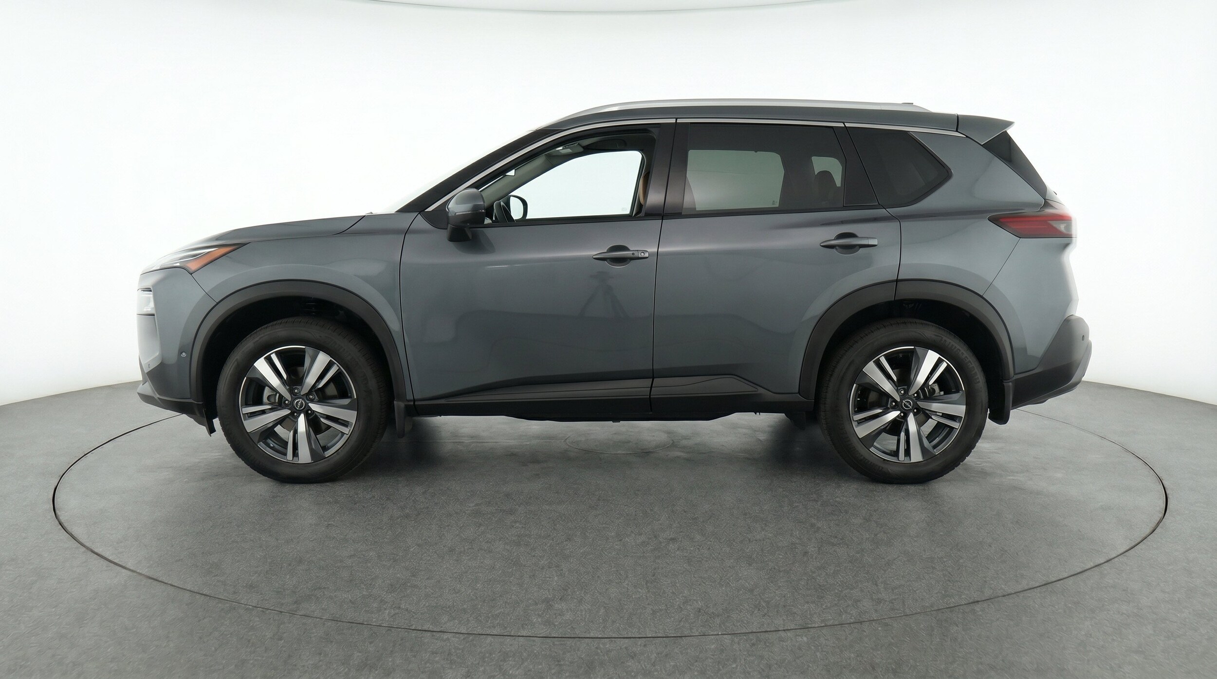 Thumbnail: 2026 Nissan Rogue - 5